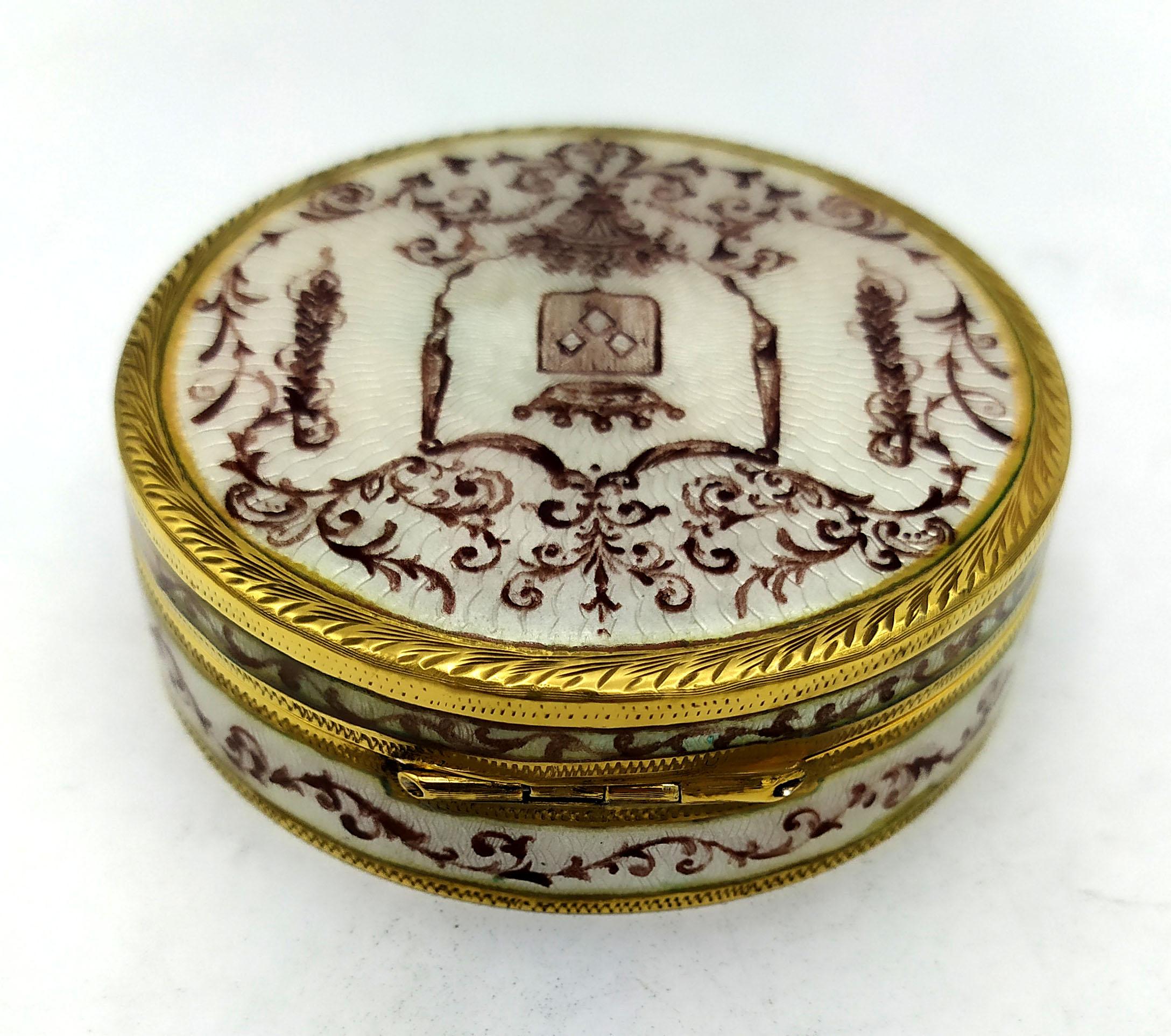 Italian Snuff Box White with noble coat of arms Baroque style Sterling Silver Salimbeni For Sale