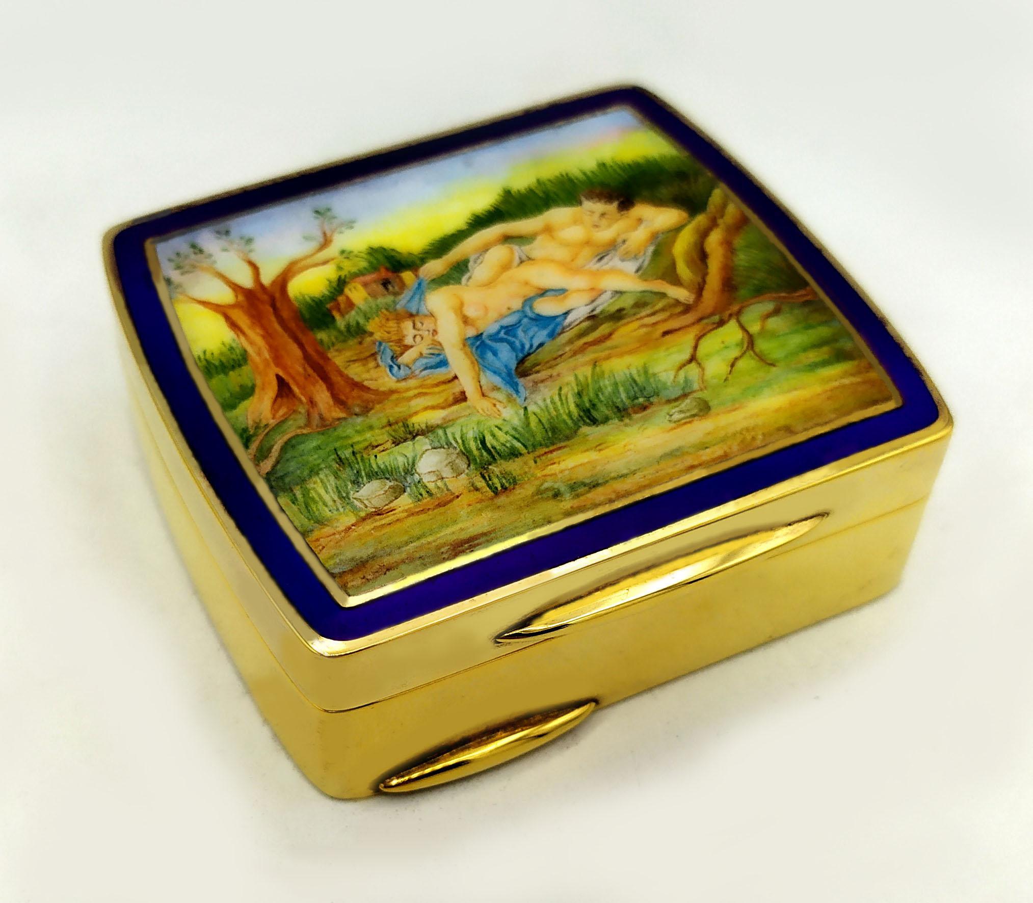 Romantic Snuff Box with 2 slightly rounded sides and erotic miniature Salimbeni  For Sale