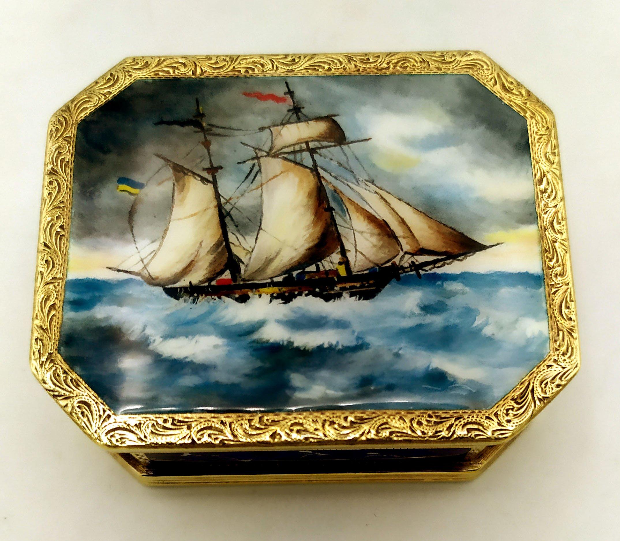 Italiano Tabacchiera con Salimbeni in argento sterling in stile Queen Anne inglese in vendita