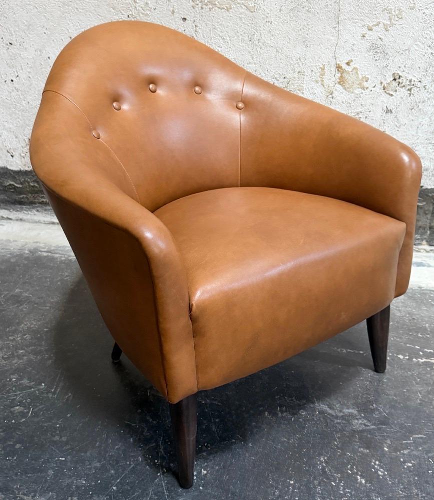 Snygg Caramel Leather Lounge Chair by BJÖRK STUDIO For Sale 1