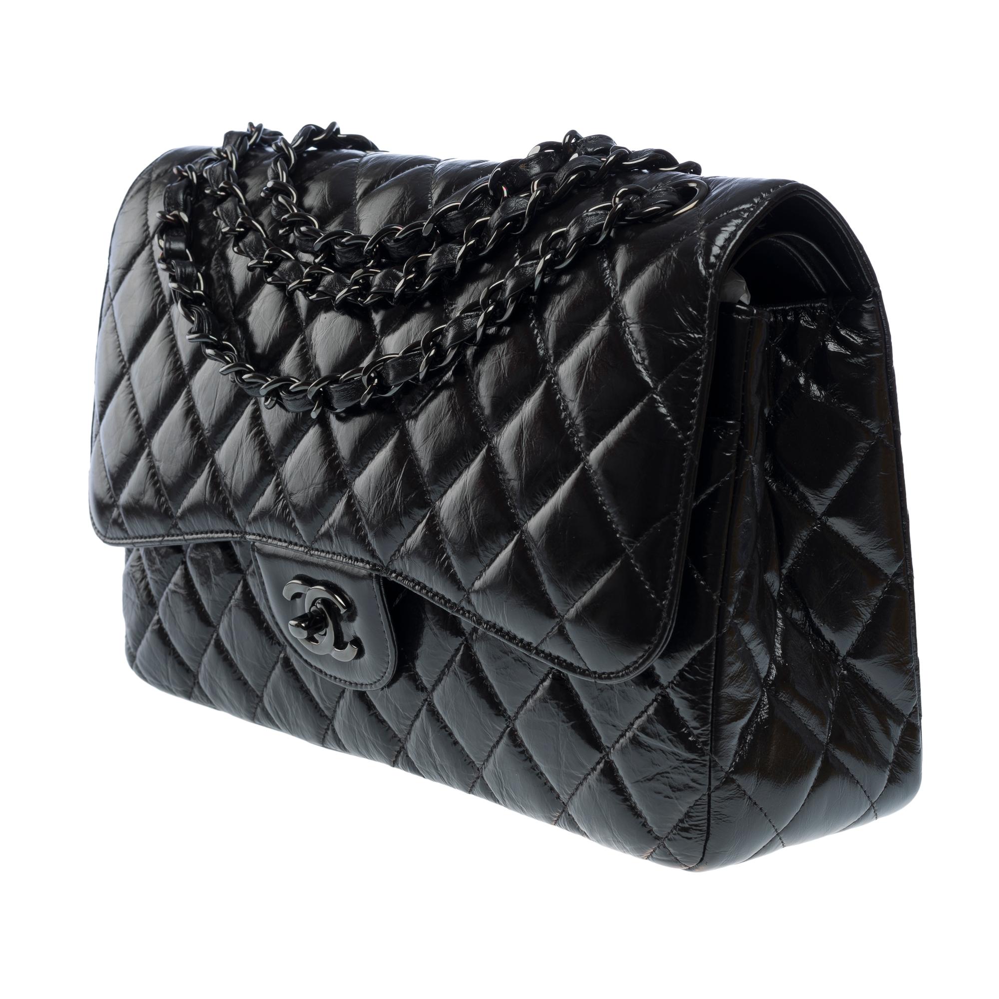 Women's SO BLACK Chanel Timeless Jumbo double flap shoulder bag in Black Glazed leather