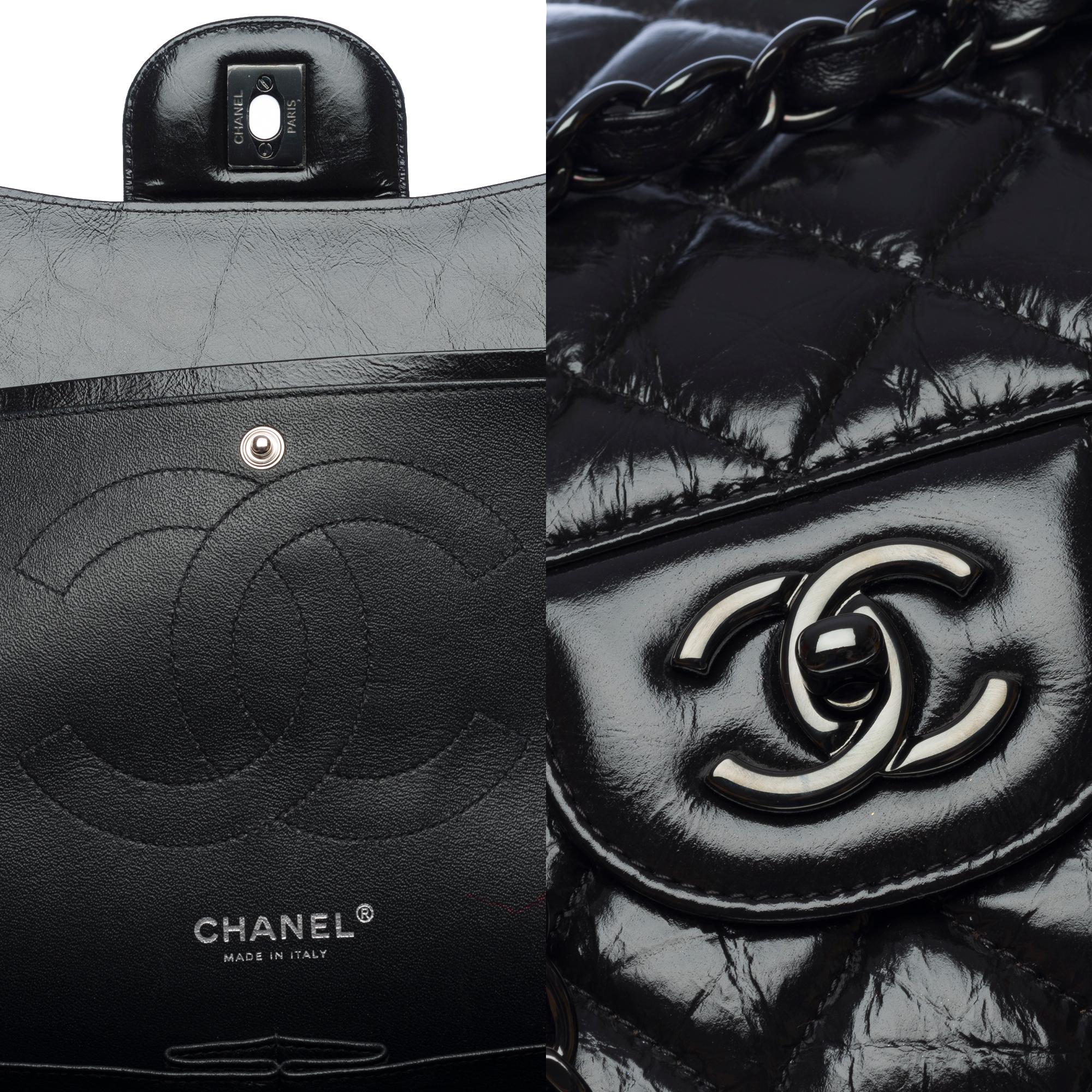 SO BLACK Chanel Timeless Jumbo double flap shoulder bag in Black Glazed leather 2