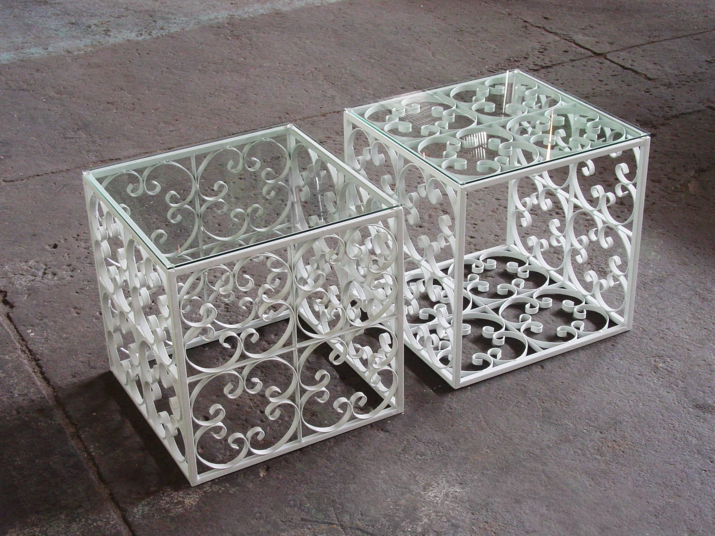 São Cristóvão Brazilian Contemporary Graphic Pattern Cut Metal and Side Table 3