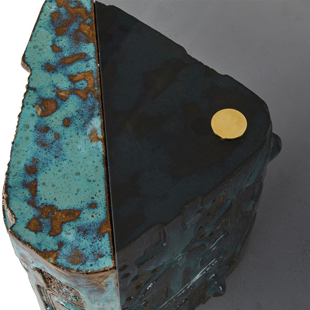 Table basse So Disco Moderne inspirée des années 70 en céramique, verre et laiton par Egg Designs en vente 6