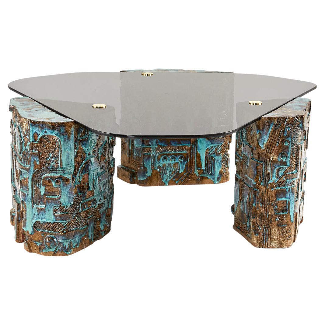 Table basse So Disco Moderne inspirée des années 70 en céramique, verre et laiton par Egg Designs  en vente