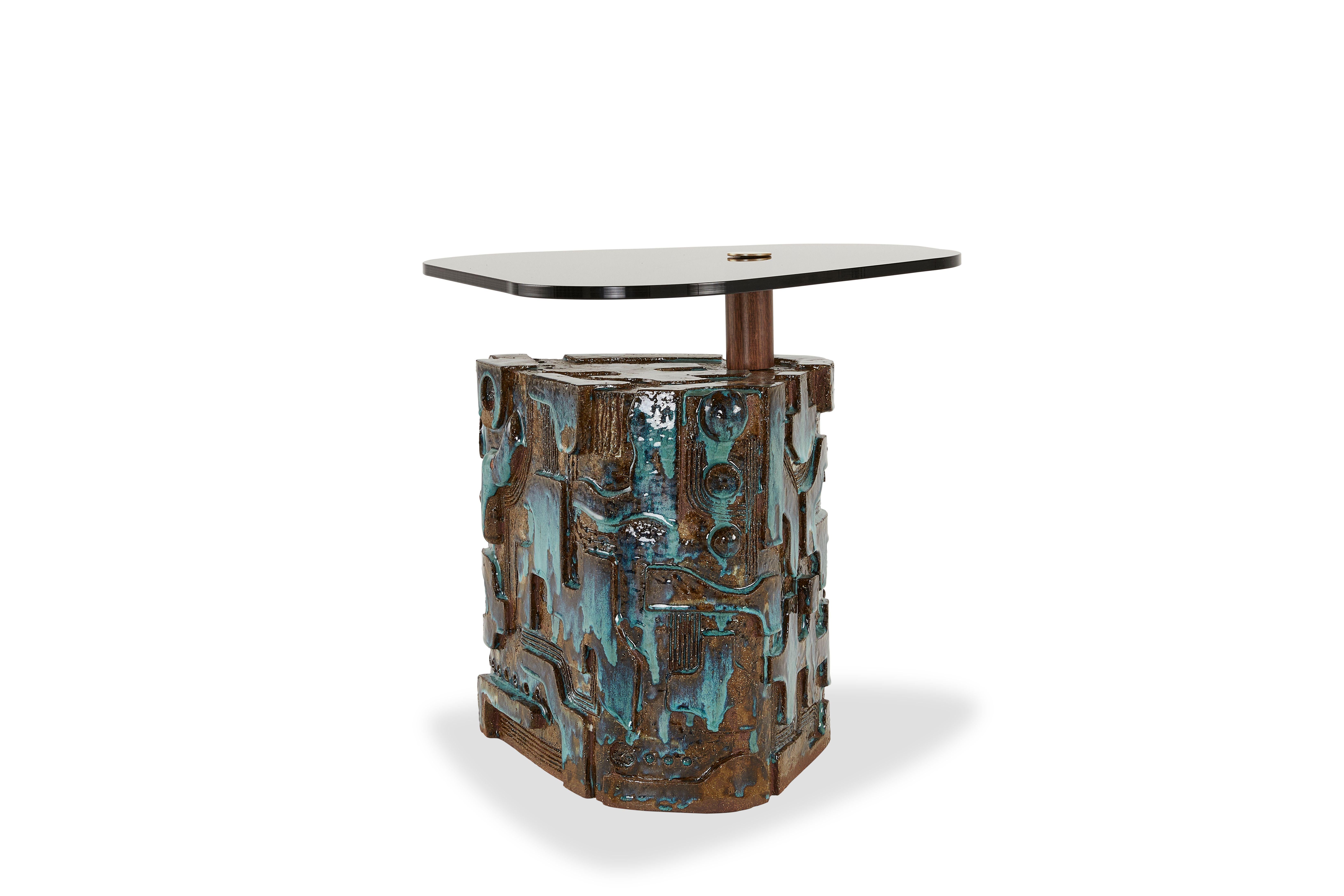 So Disco Side Table by Egg Designs In New Condition For Sale In Geneve, CH