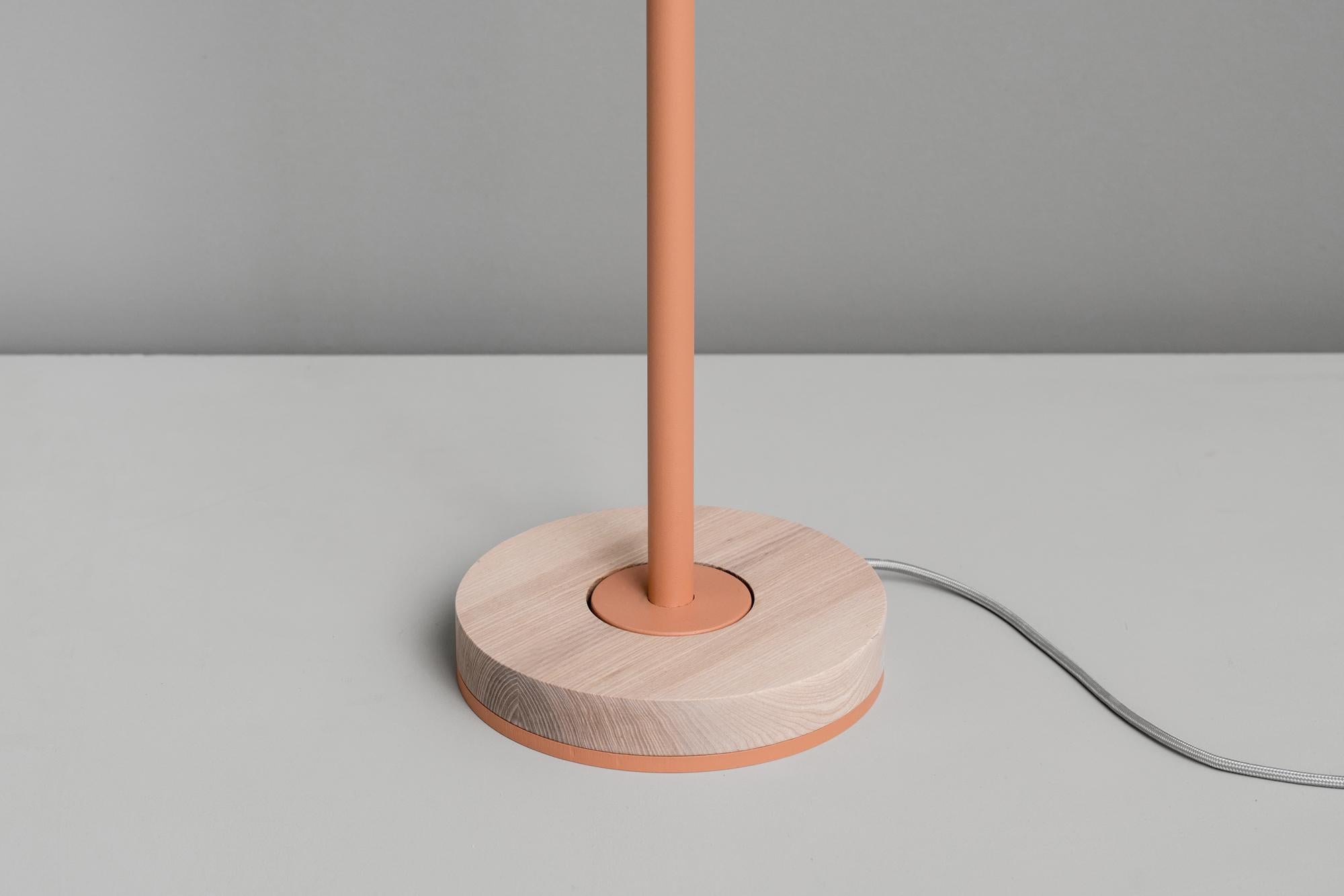 Postmoderne SO5 Lampadaire noir par +kouple en vente