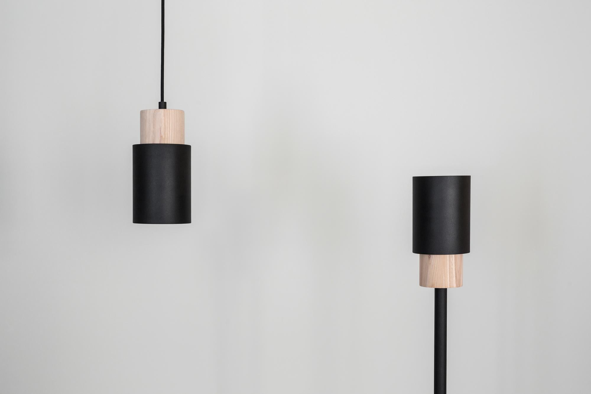 SO5 Lampadaire noir par +kouple Neuf - En vente à Geneve, CH