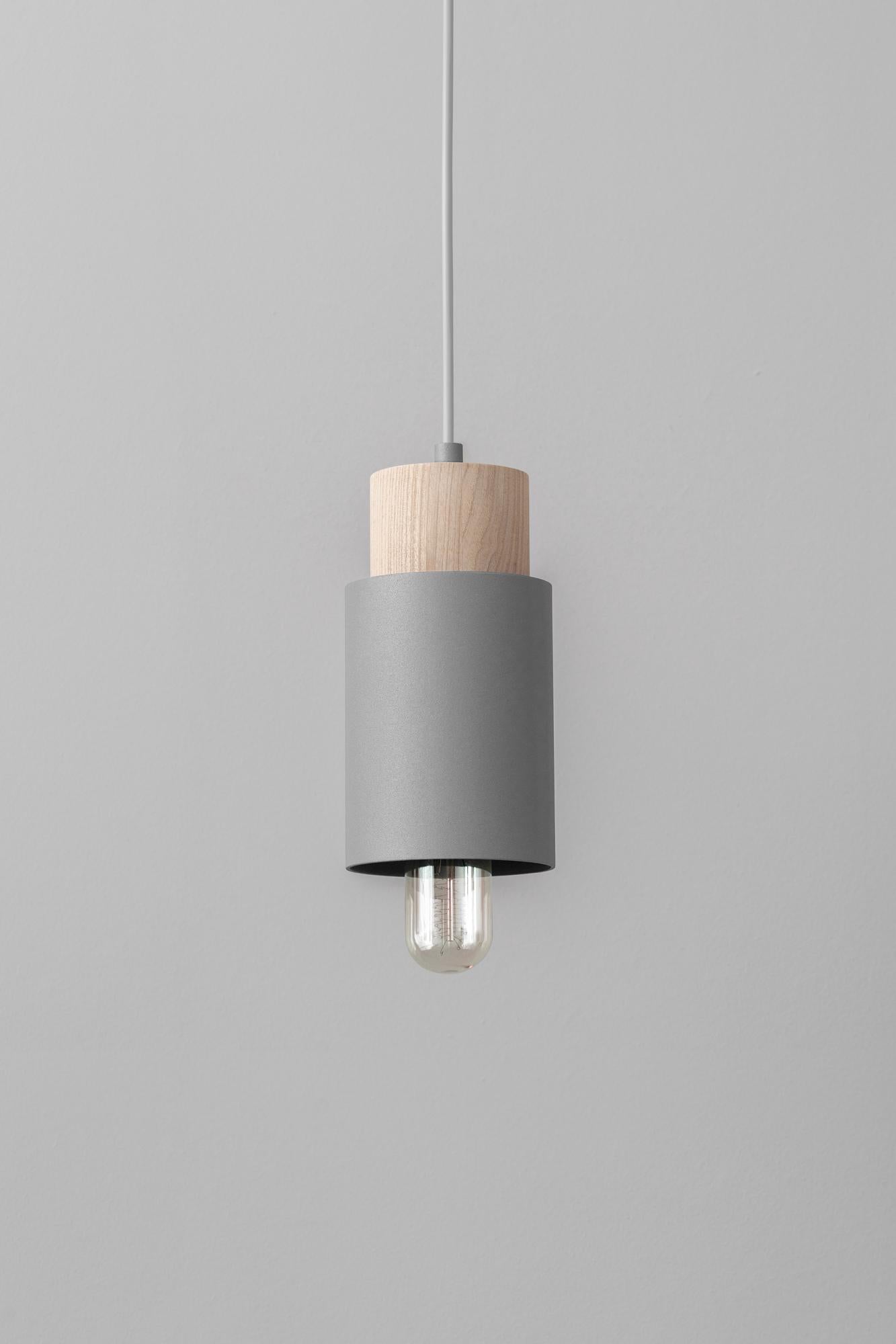 XXI secolo e contemporaneo Lampada a sospensione SO5 Classic Whiting di +kouple in vendita