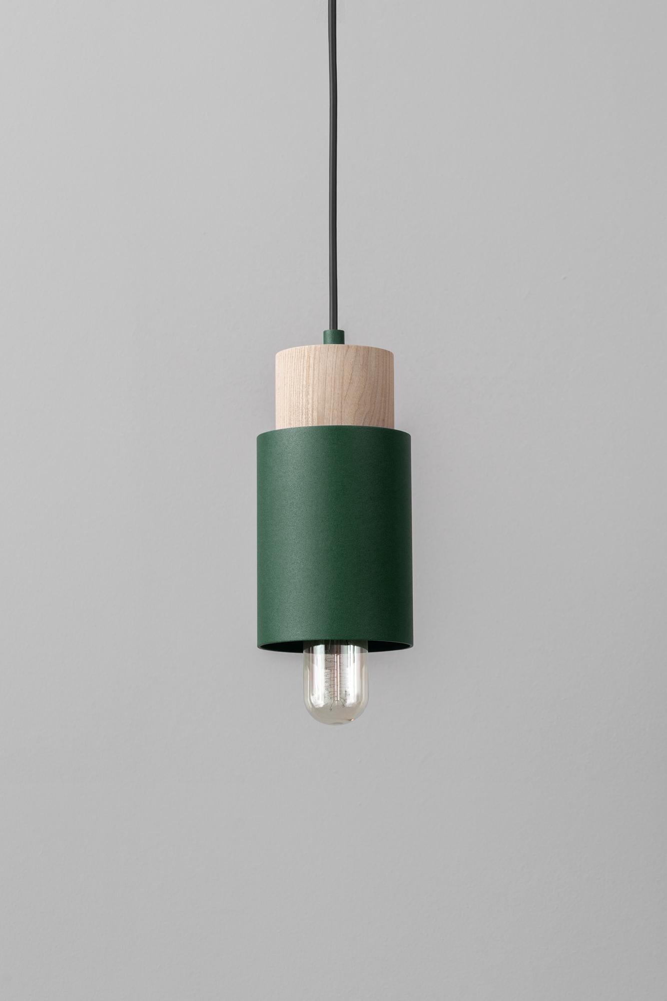 XXI secolo e contemporaneo Lampada a sospensione SO5 Classic Whiting di +kouple in vendita