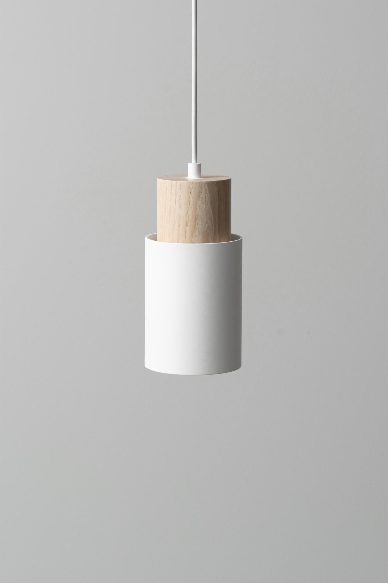 XXI secolo e contemporaneo Lampada a sospensione SO5 Spot Moss di +kouple in vendita