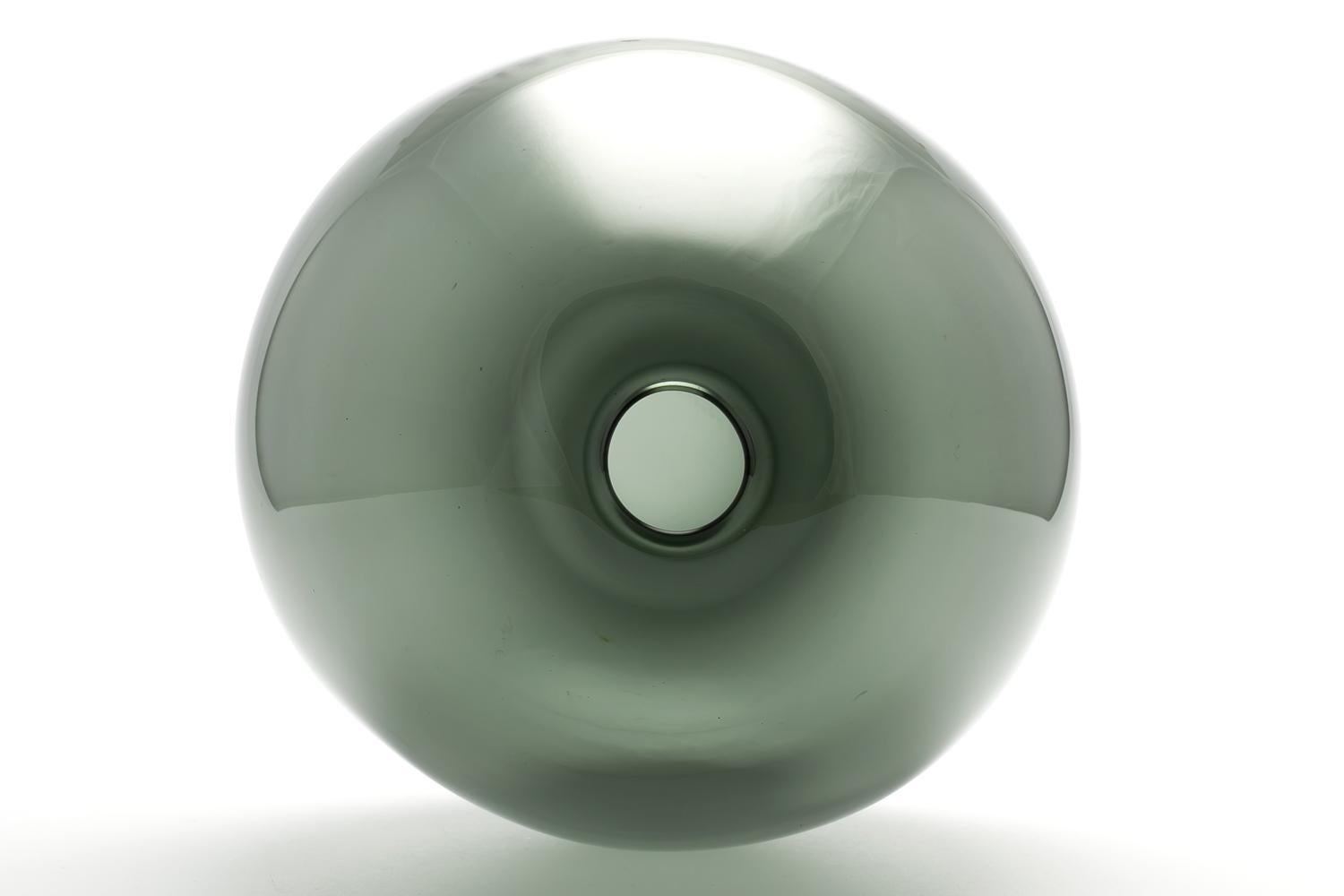 VASE DE BUBLES (GREY) L KF113 / Nuutajarvi en vente 1