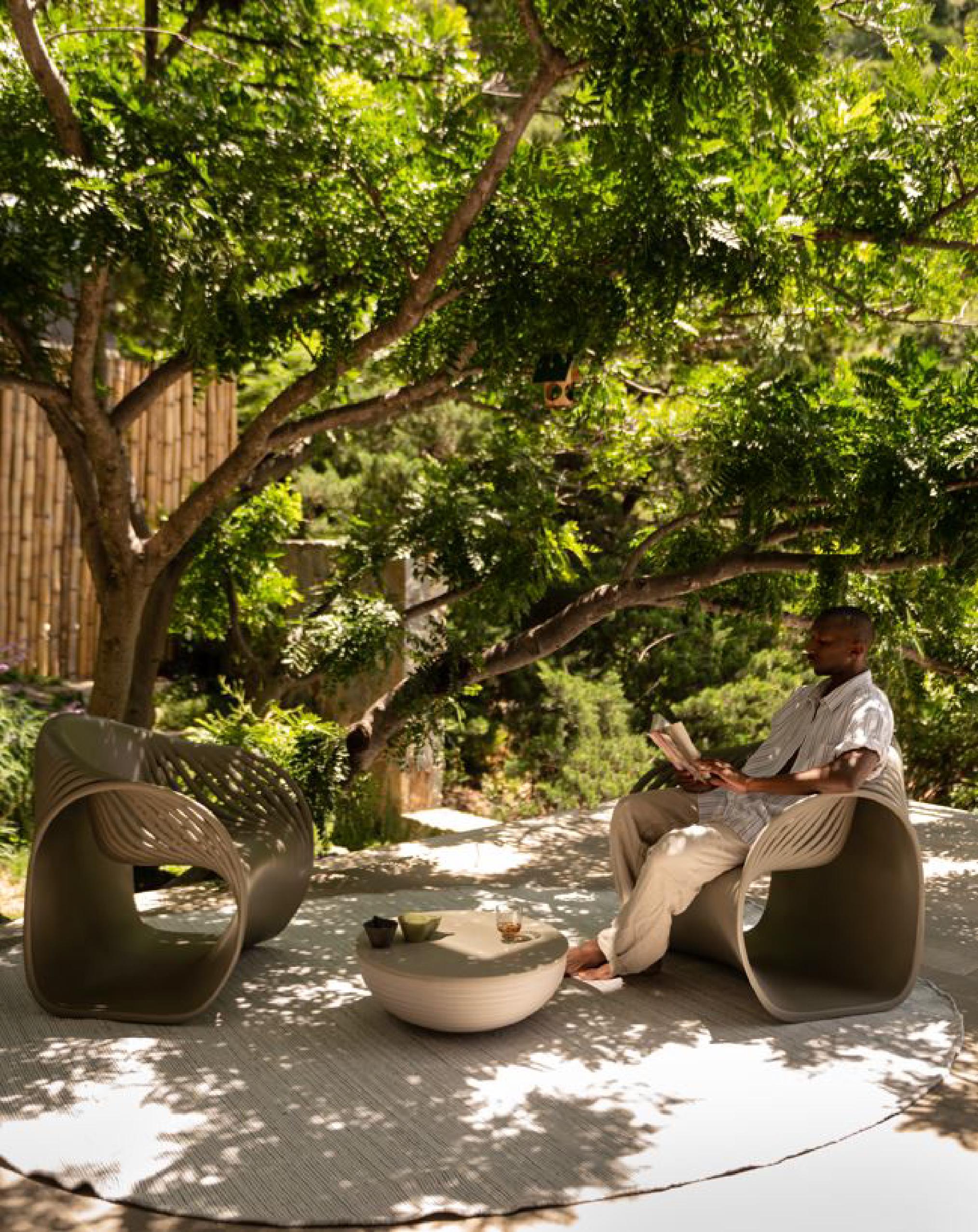 Moulage Chaise d'extérieur sculpturale Soave Fiber de Piegatto en vente