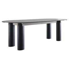 Sober Oval Dining Table