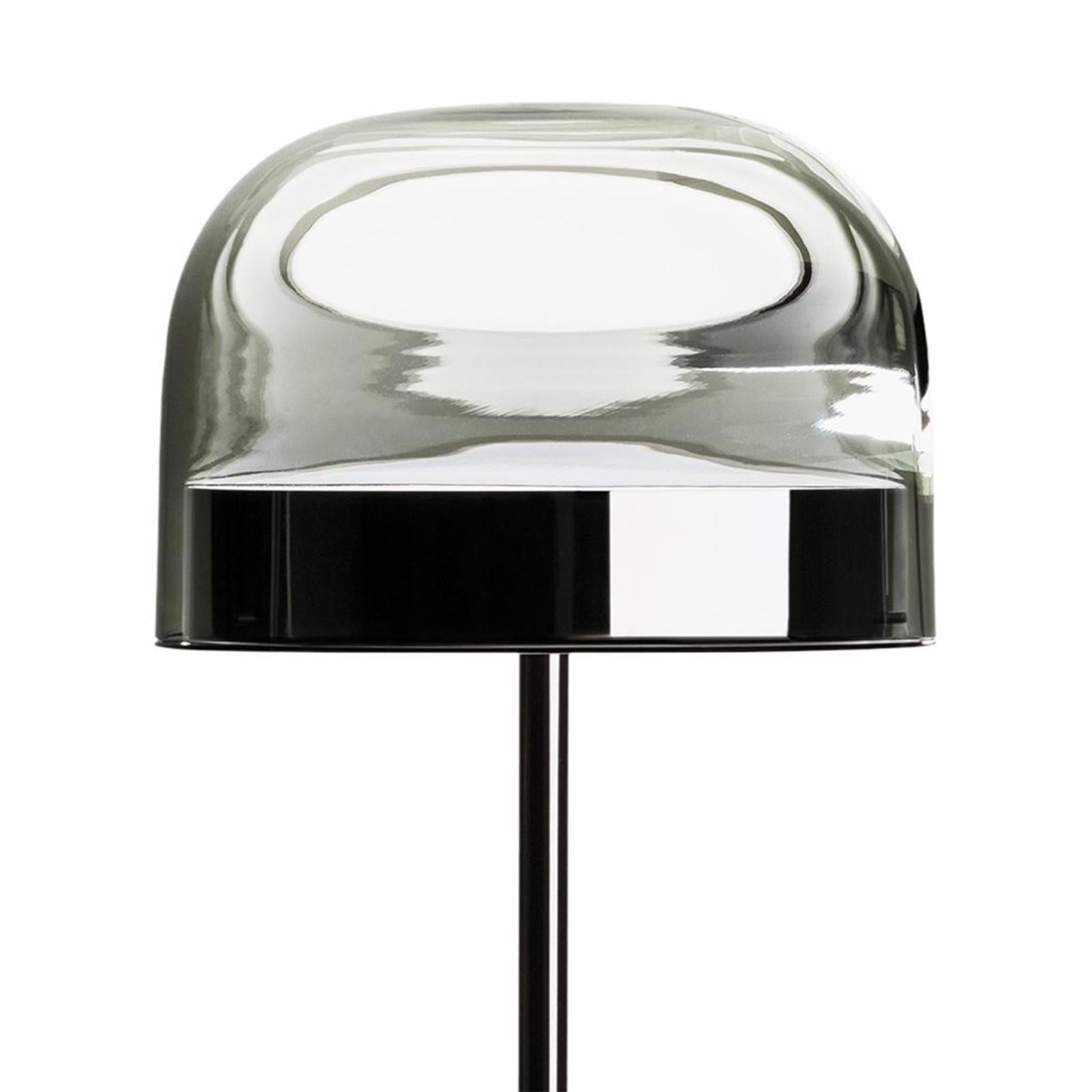 Table lamp sober shade with metal black
chromed base and shade in black glass.
With double led disc light, 25W Led, 2700K,
CRI>90, Lumen 1770.
Measures: In diameter 36cm x height 60cm, price: 2950,00€.
Also available in diameter 24cm x height