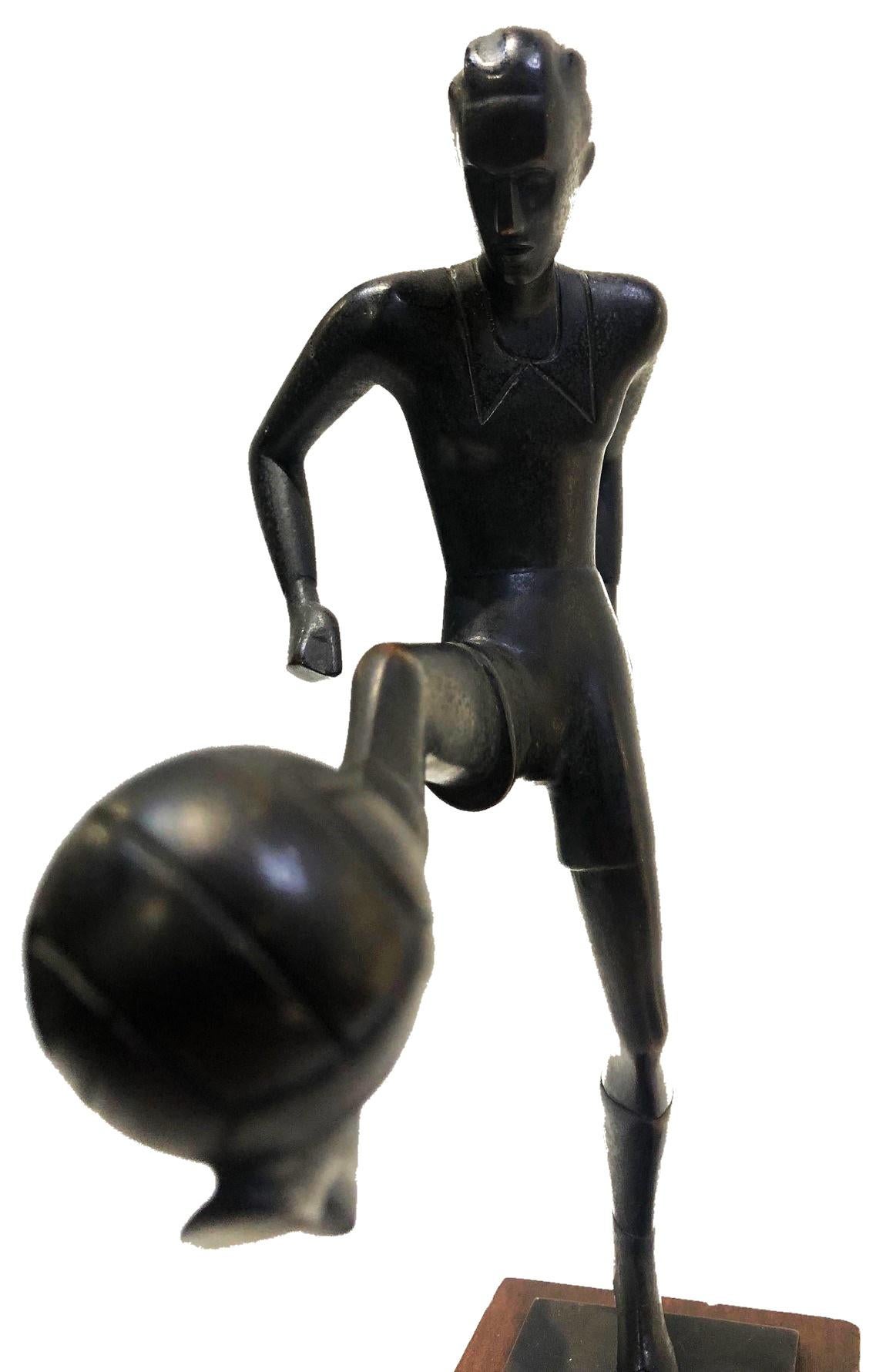 Soccer Player, German Art Deco Patinated Bronze Sculpture, ca. 1930’s For Sale 2