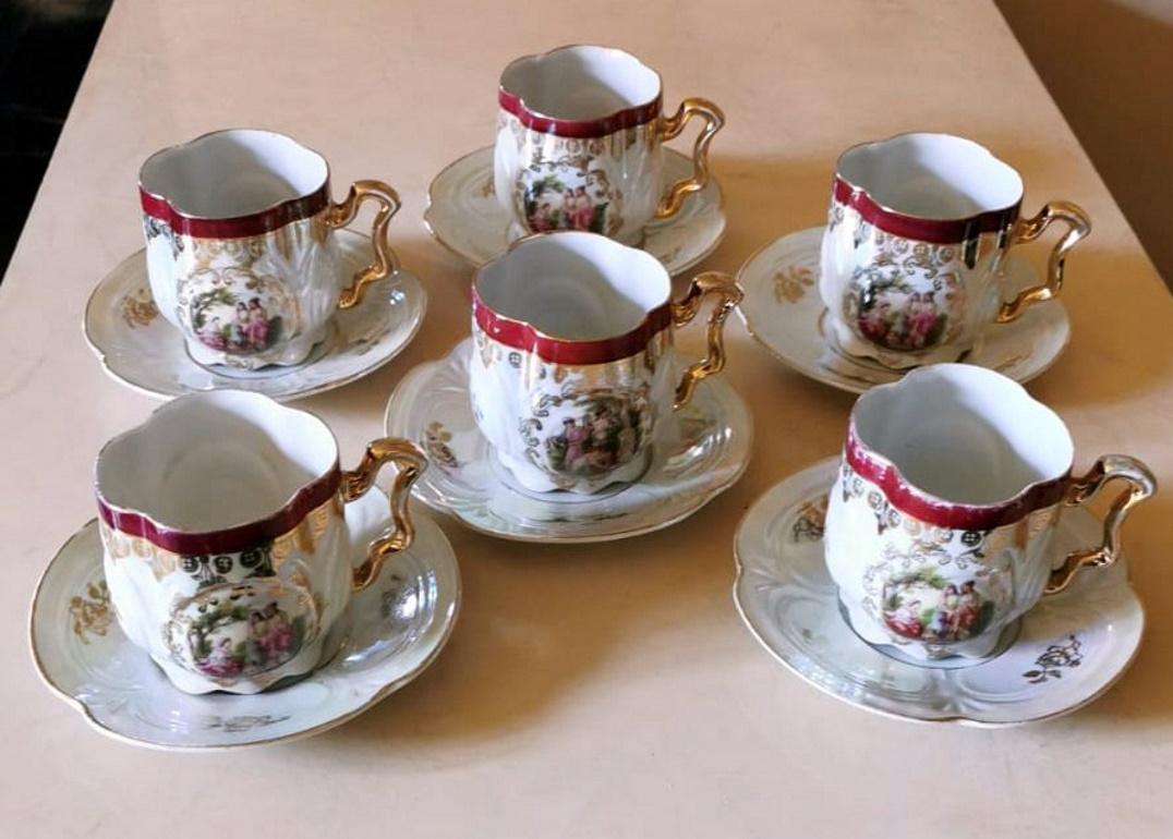Napoléon III Service de six tasses à thé et soucoupes de la Società Ceramica Italiana Di Laveno G. Andloviz en vente