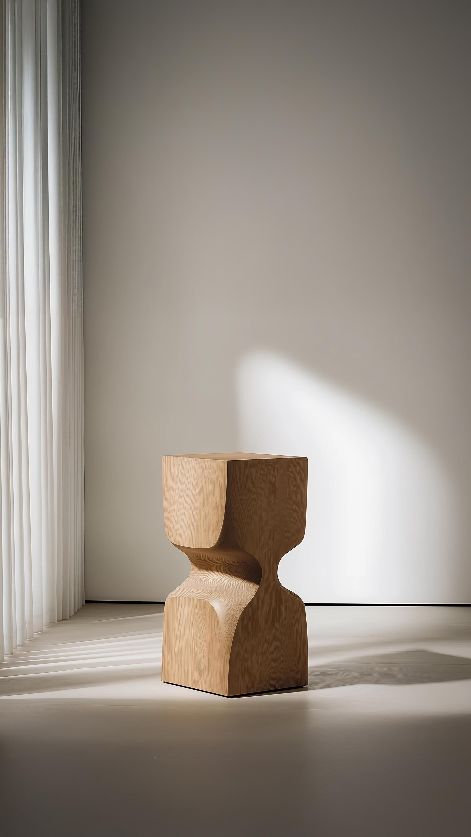 Mid-Century Modern Socle No69 Stool, Solid Wood Contemporary Furniture by NONO en vente