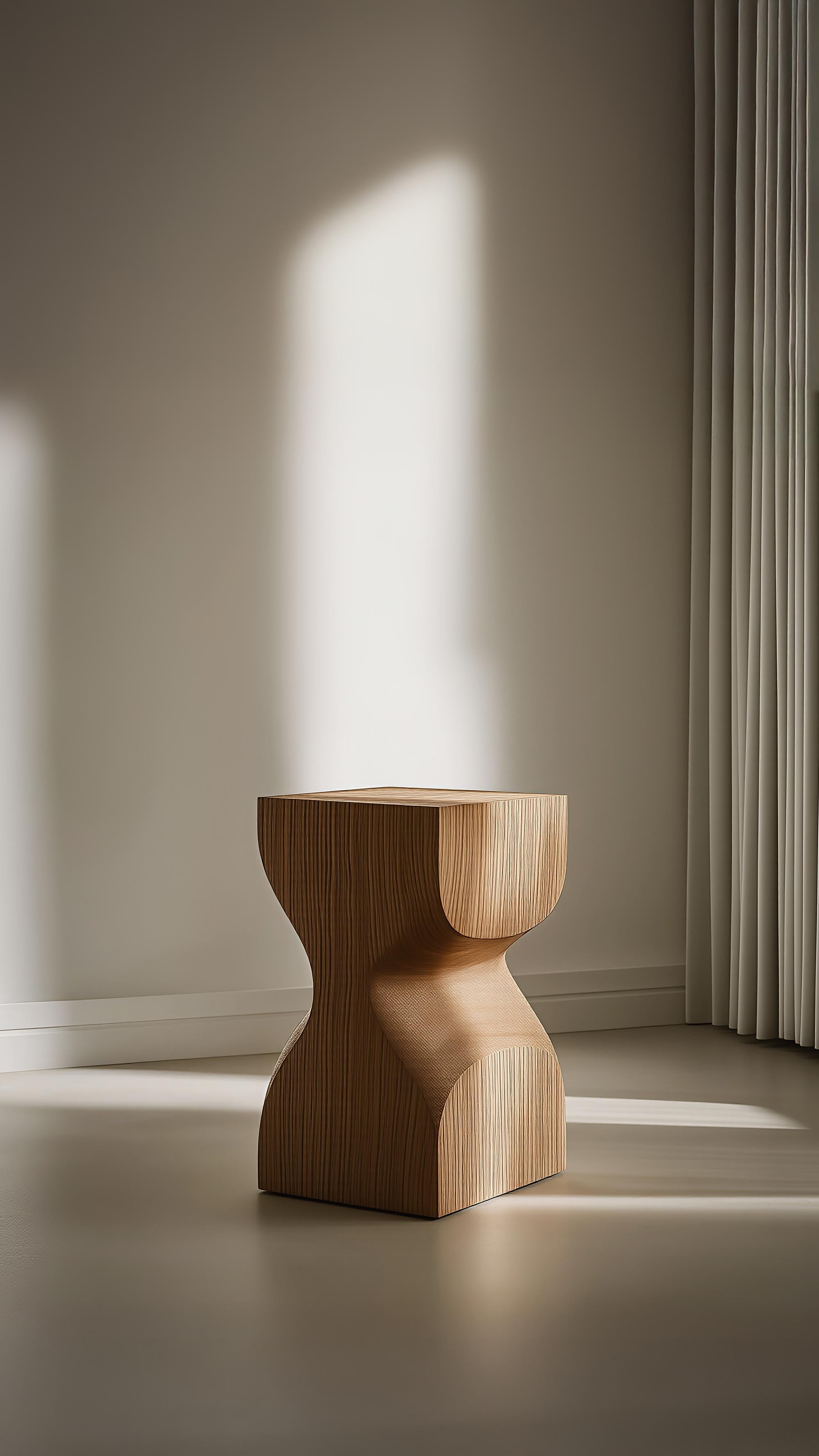 Mid-Century Modern Socle No73 Table d'appoint en bois Design/One, design contemporain par NONO en vente