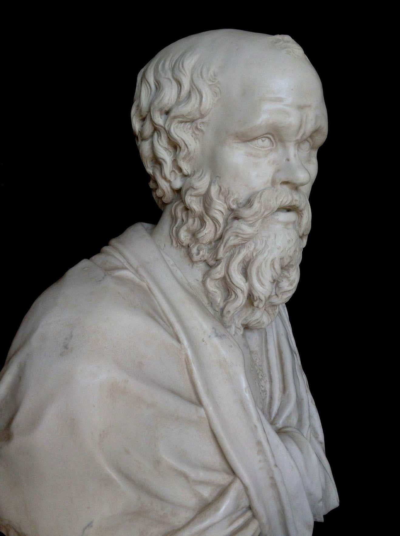 socrates statue