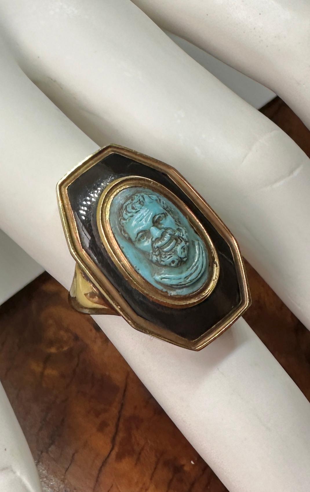Socrates Turquoise Cameo Ring Black Onyx 18 Karat Gold Museum Quality Victorian For Sale 3