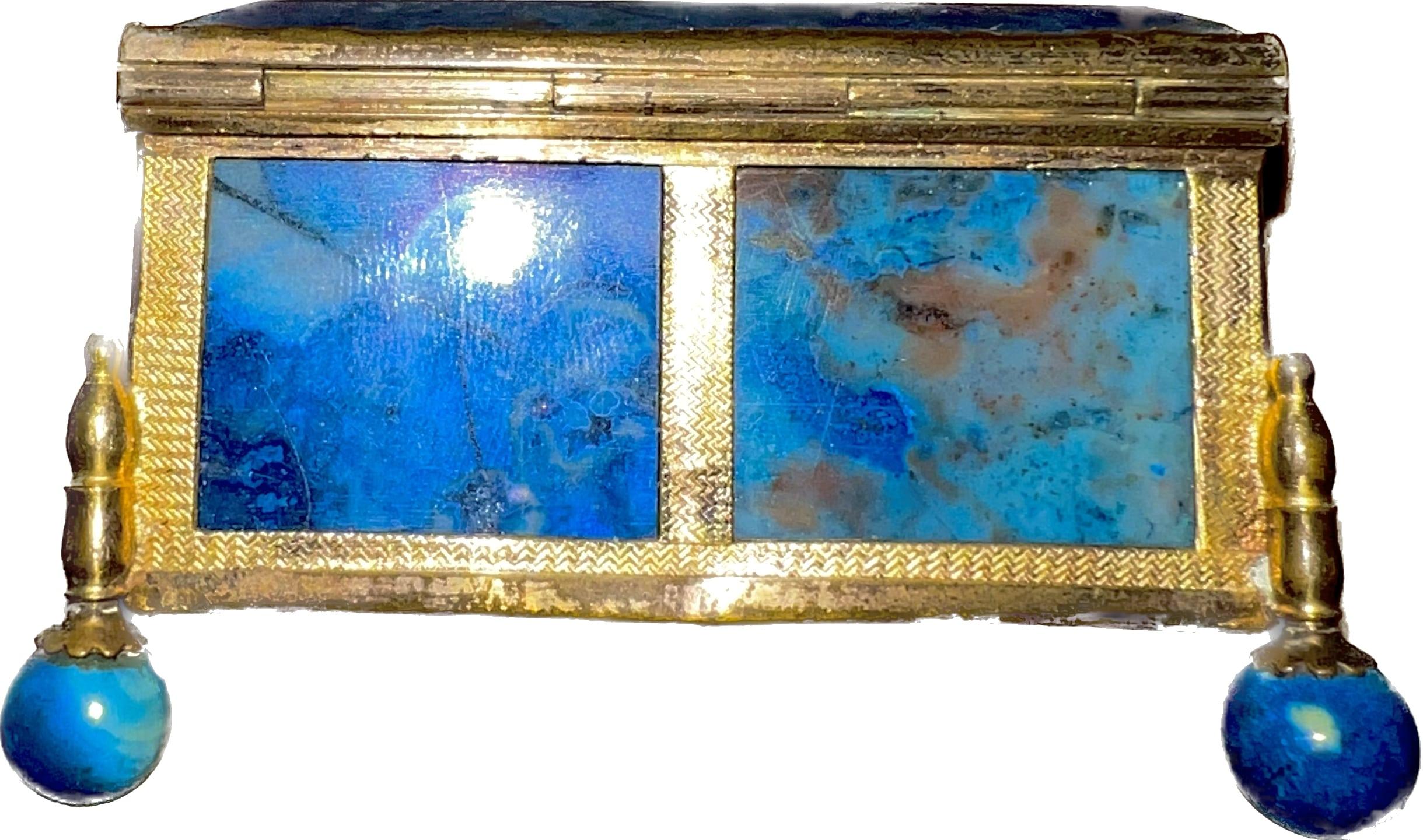 Mr. Giallo is opening his personal vault to sell a collection of his treasured antiques he's held on for so long.

ABOUT ITEM
Sodalite w/Gold Trim on four standing balls 1880s Trinket Box. Can you used as a decorative piece, a little jewelry box