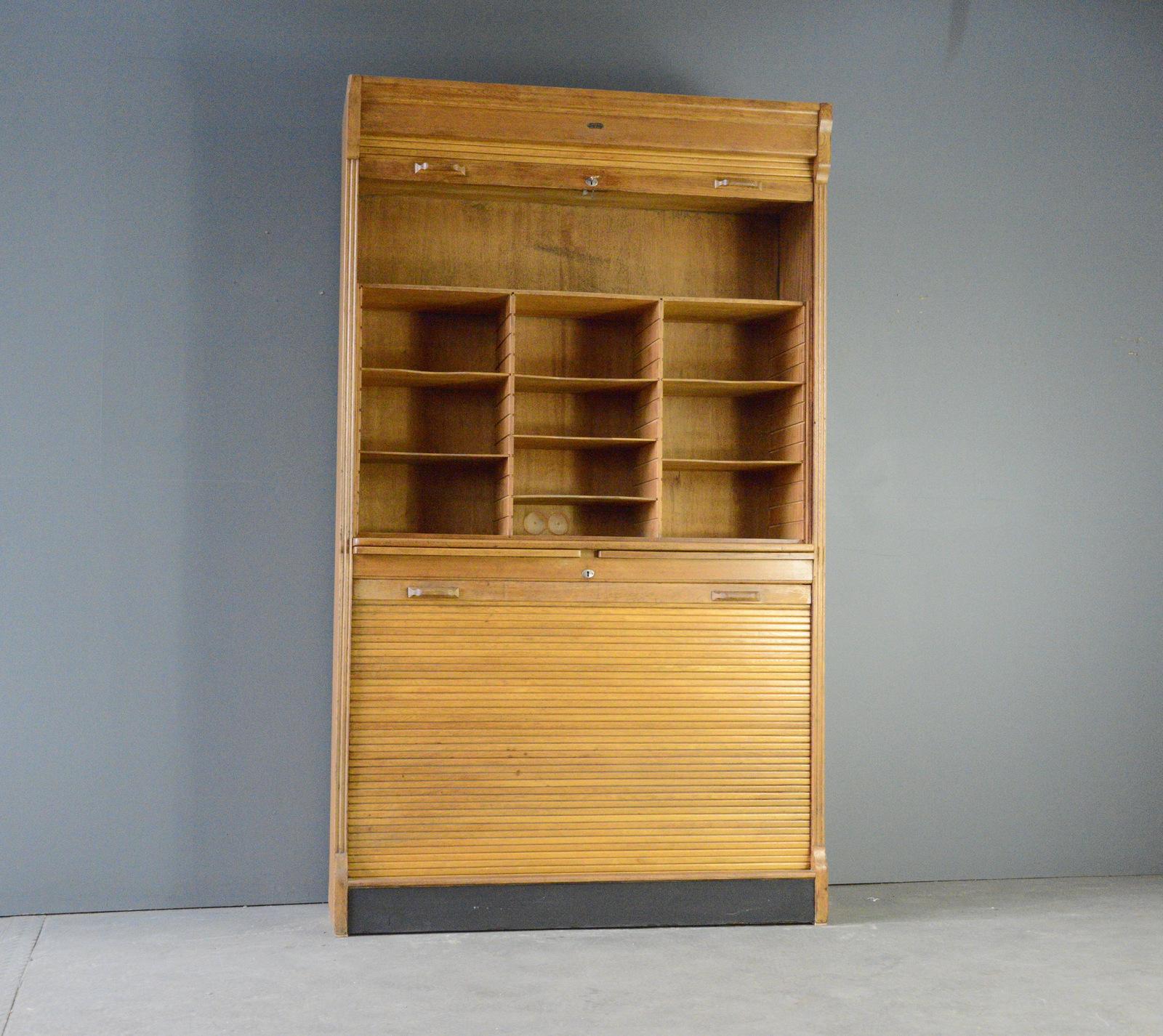 Libreria con ante a tamburo di Soennecken, circa anni '20 in vendita 4