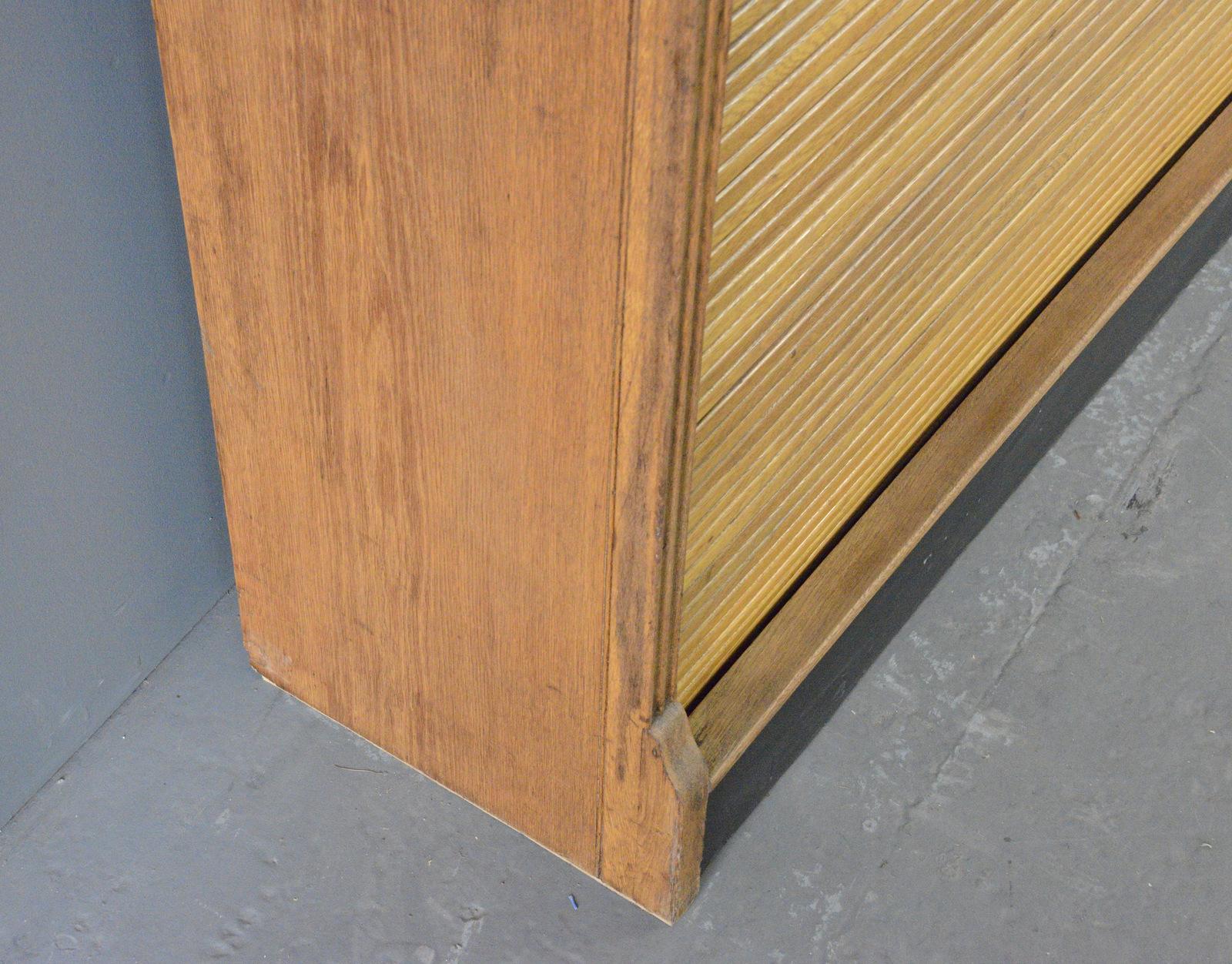Inizio XX secolo Libreria con ante a tamburo di Soennecken, circa anni '20 in vendita