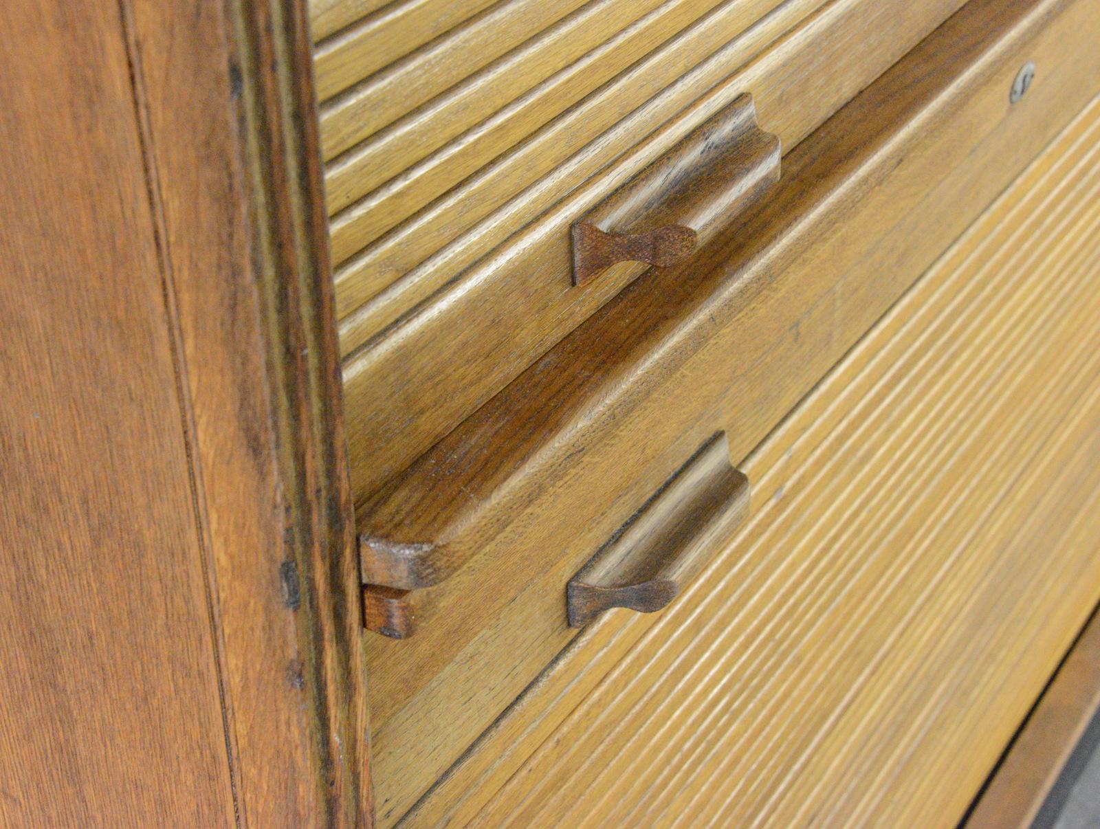 Quercia Libreria con ante a tamburo di Soennecken, circa anni '20 in vendita