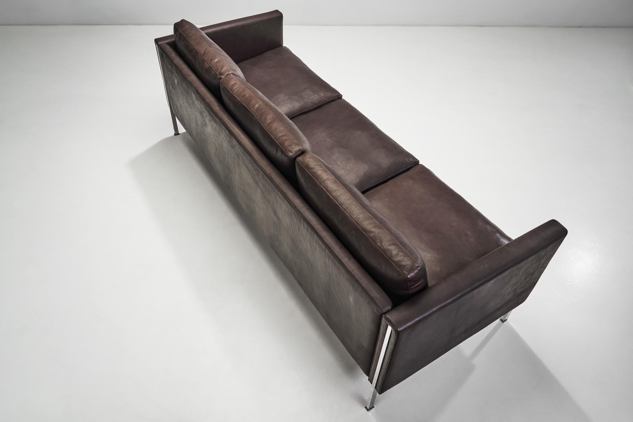 Mid-20th Century Sofa 