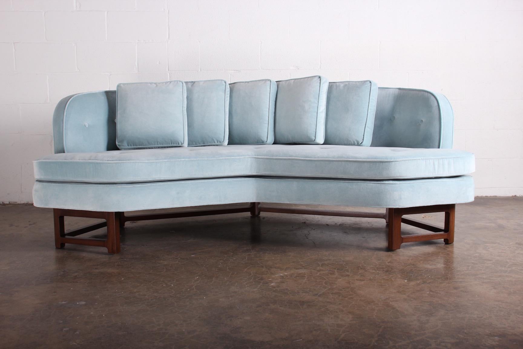 Sofa 6329 by Edward Wormley for Dunbar In Excellent Condition In Dallas, TX