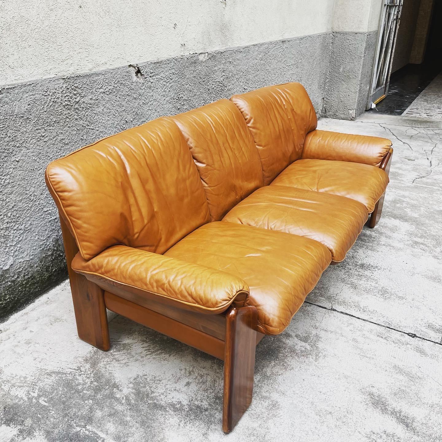 Mid-Century Modern Sofa and Armchair by Mario Marenco for Mobil Girgi, 1970s, Set of 2 For Sale