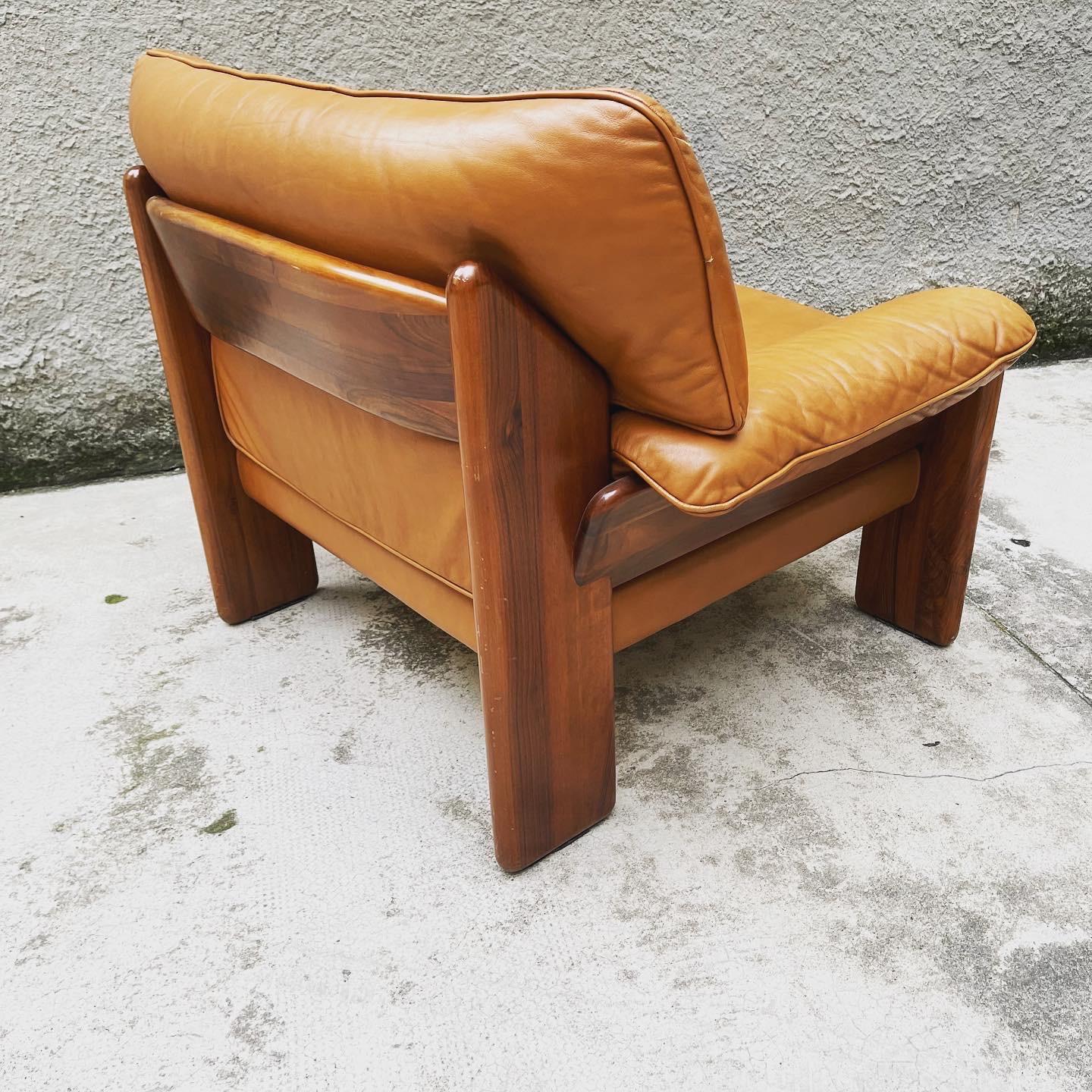 Sofa and Armchair by Mario Marenco for Mobil Girgi, 1970s, Set of 2 In Excellent Condition For Sale In Milano, IT