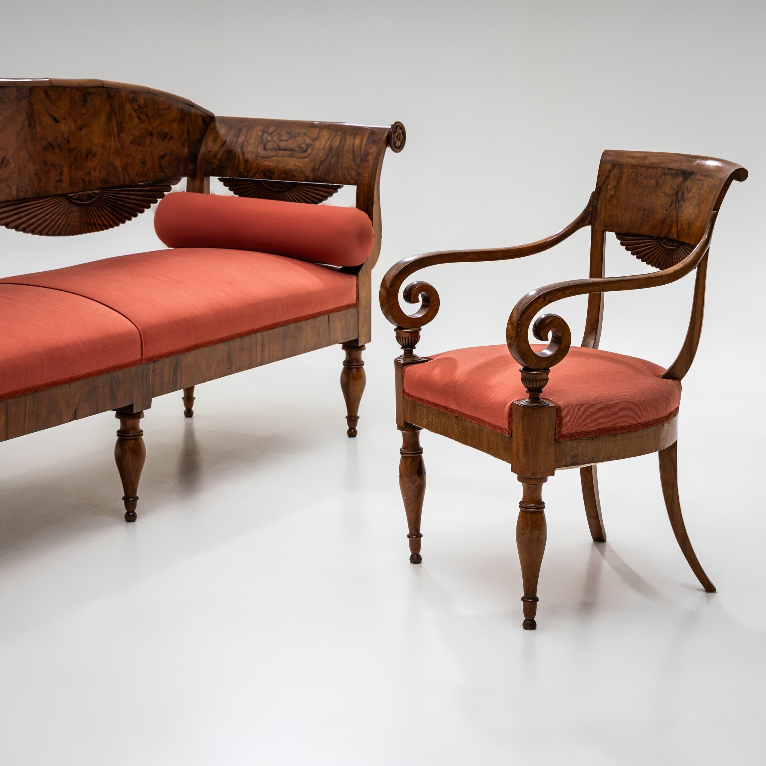 Sofa und Sessel, Italien um 1830 (Italienisch) im Angebot