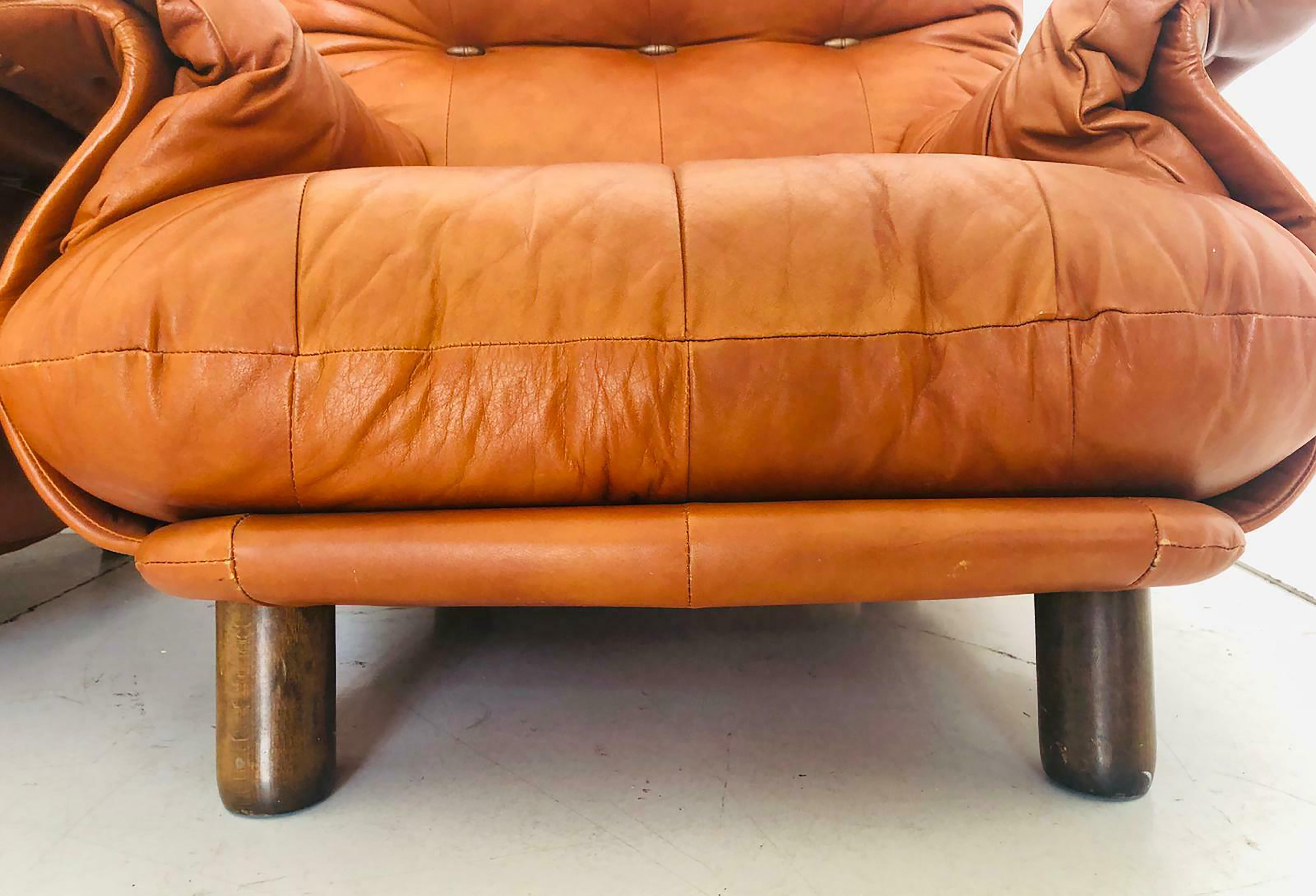 Pelle Set di divano e poltrone, di E. Cobianchi per Insa, Italia, anni '70