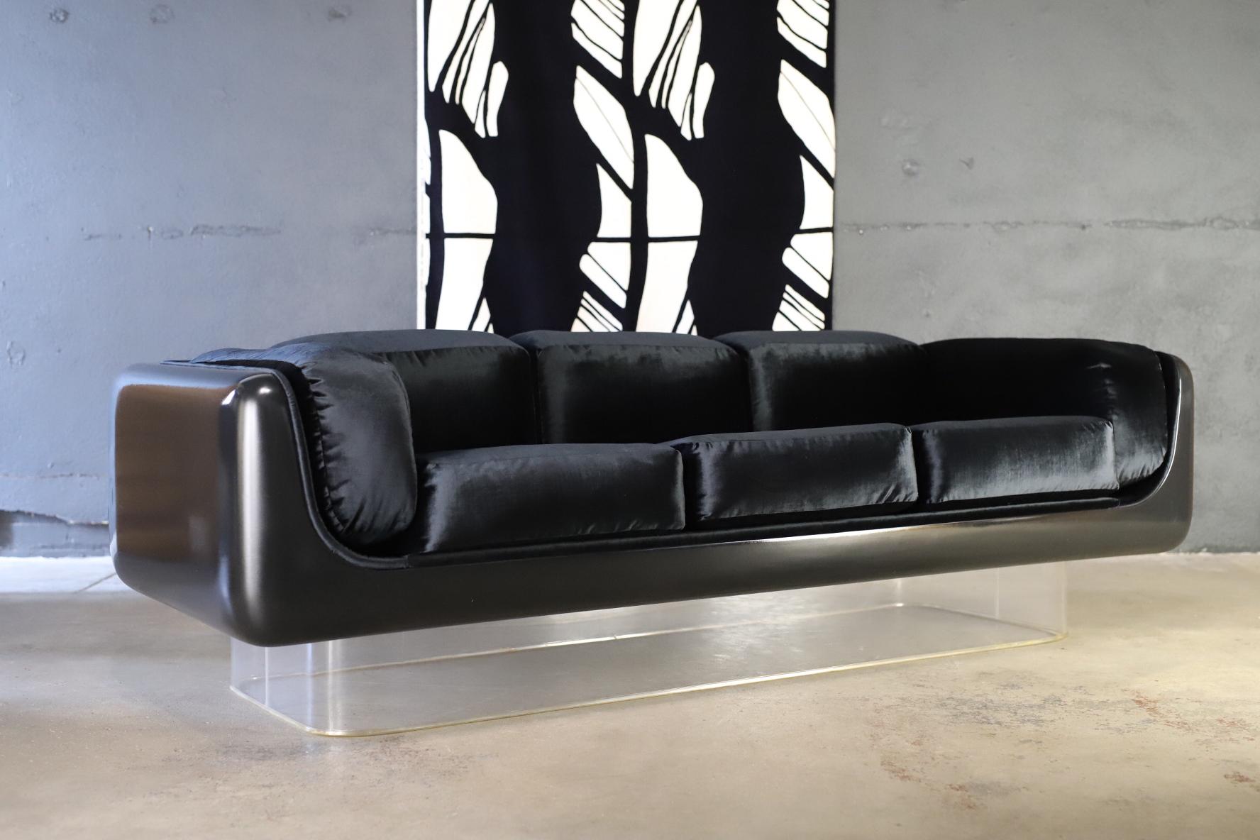Sofa and Chair by William Andrus for Steelcase 1