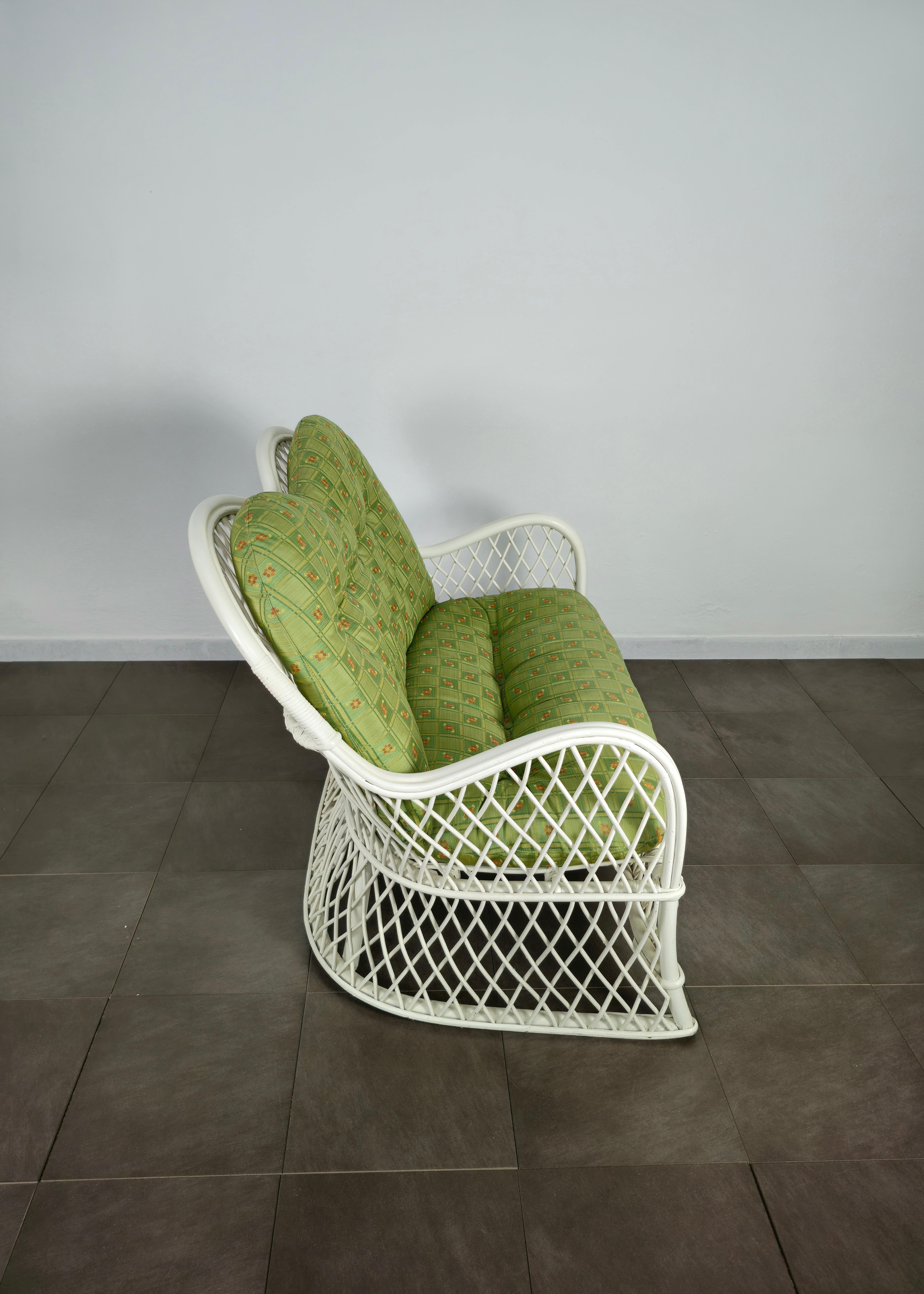 Sofa Bamboo Rattan Green Fabric Attributed to Vivai del Sud Midcentury, 1970s In Good Condition For Sale In Palermo, IT