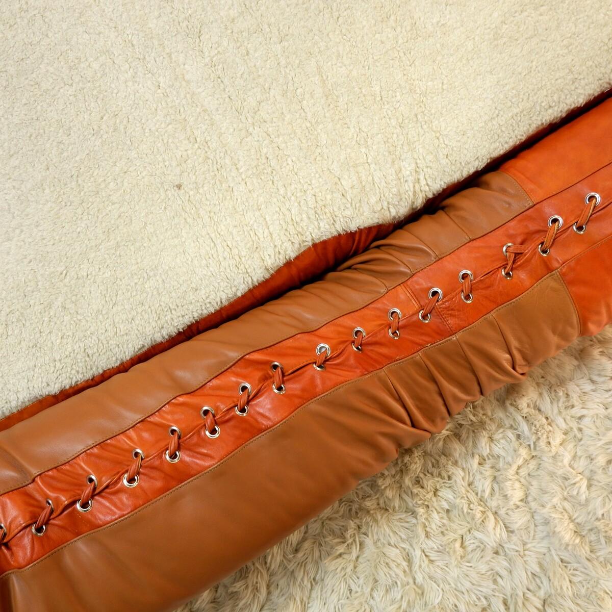 Sofa/Bett  „Anfibio“ von Alessandro Becchi für Giovannetti Collezioni – 1970er Jahre (Postmoderne) im Angebot
