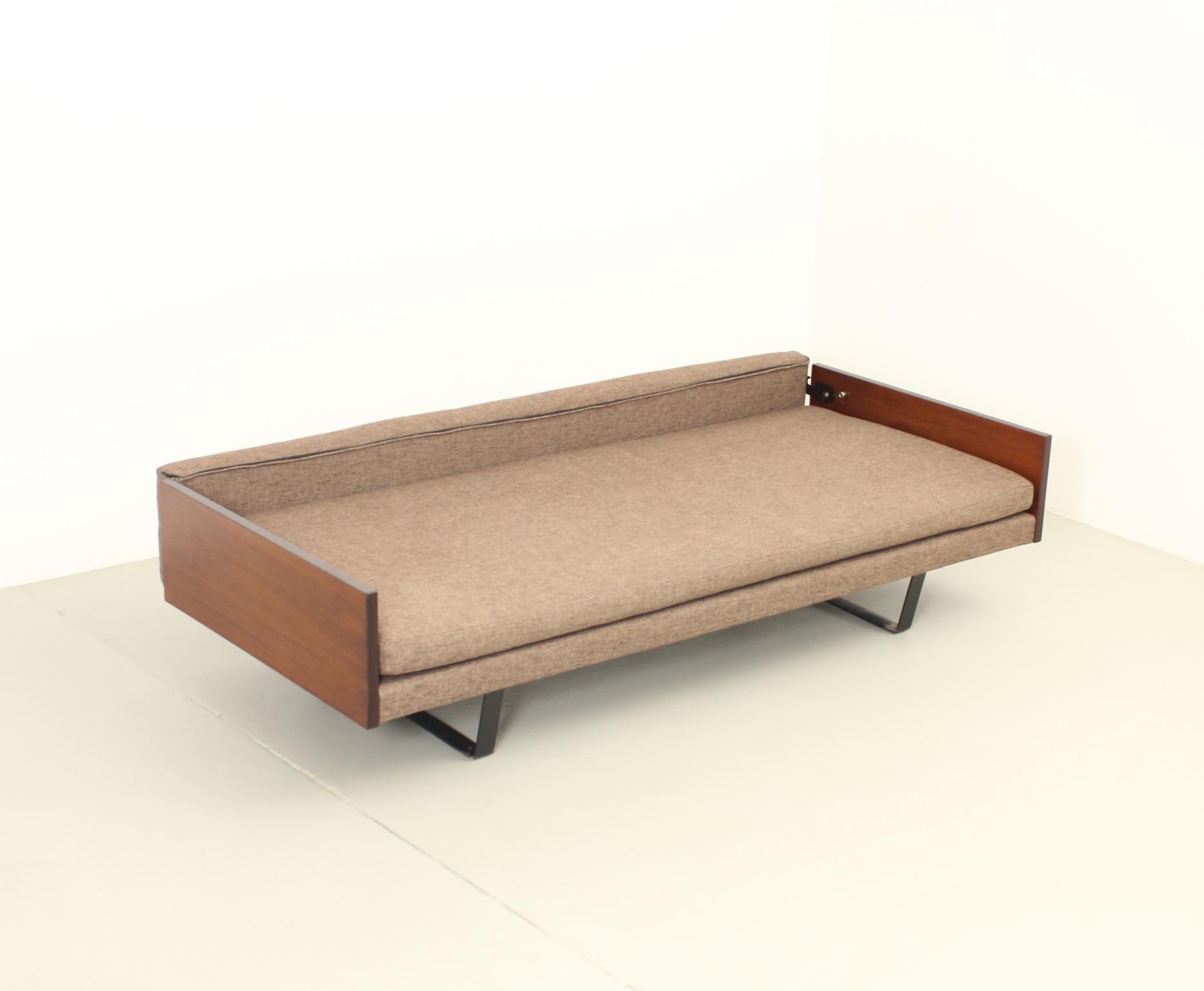 Sofa Bed by Robin Day for Hille, UK, 1957 1