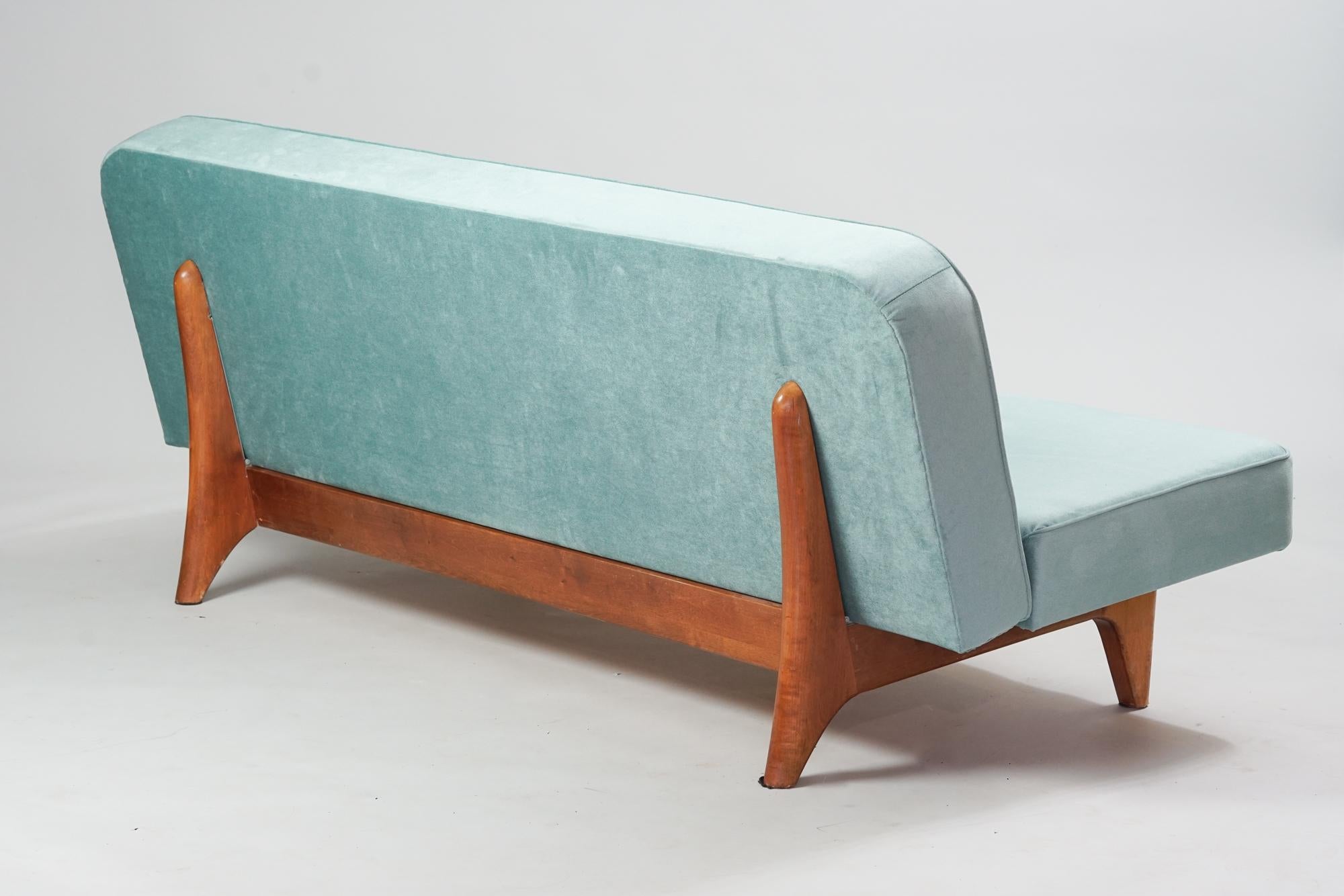 Fabric Scandinavian Modern Sofa Bed, Finland, 1940/1950s  For Sale