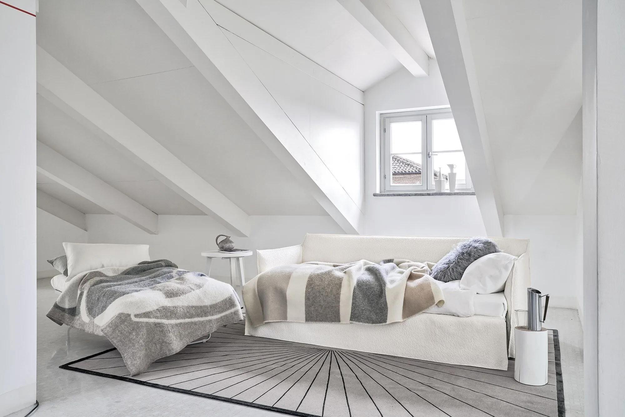 Italian Sofa bed Gervasoni Ghost 19 design Paola Navone in vendita