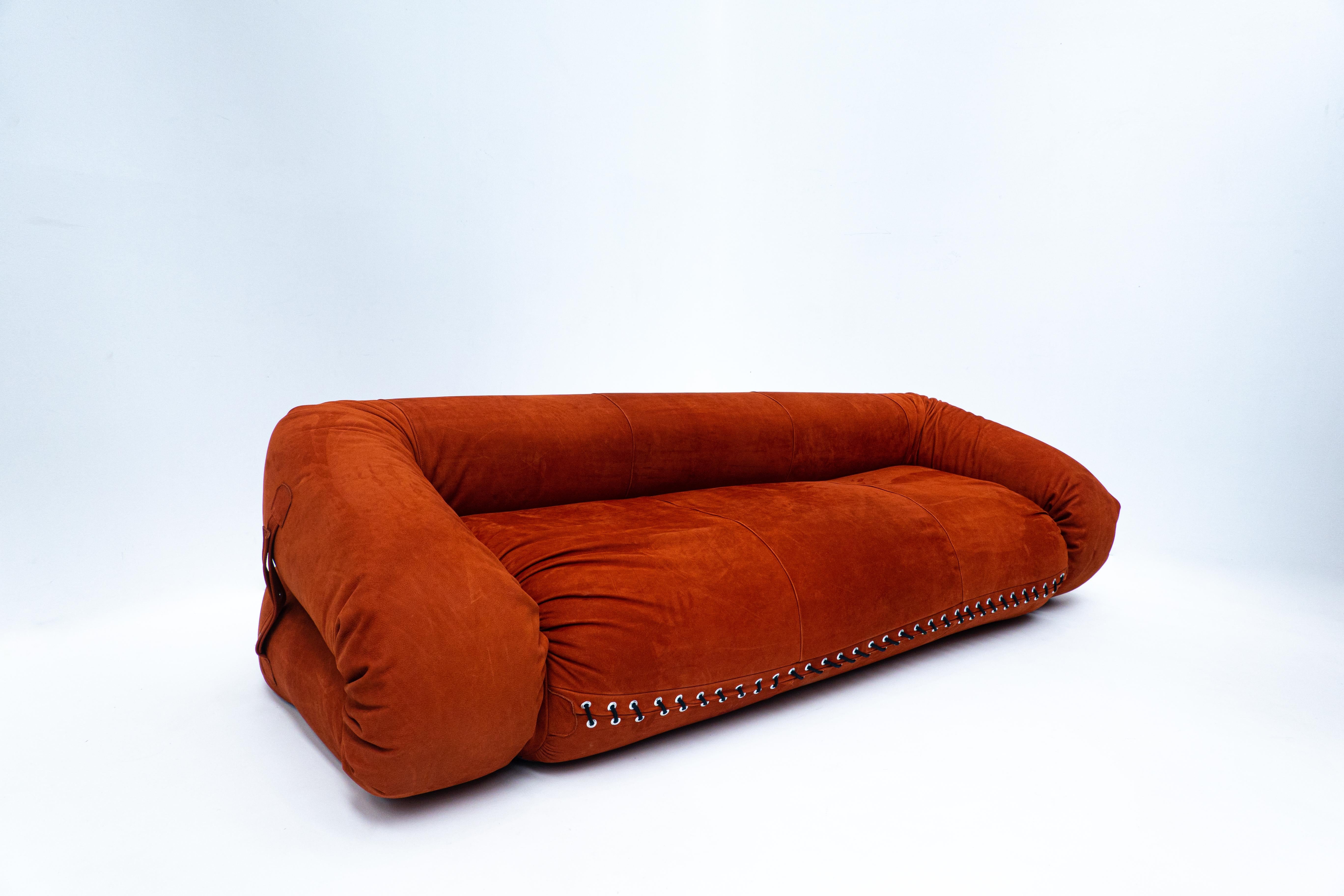 Italian Sofa / Bed model ''Anfibio