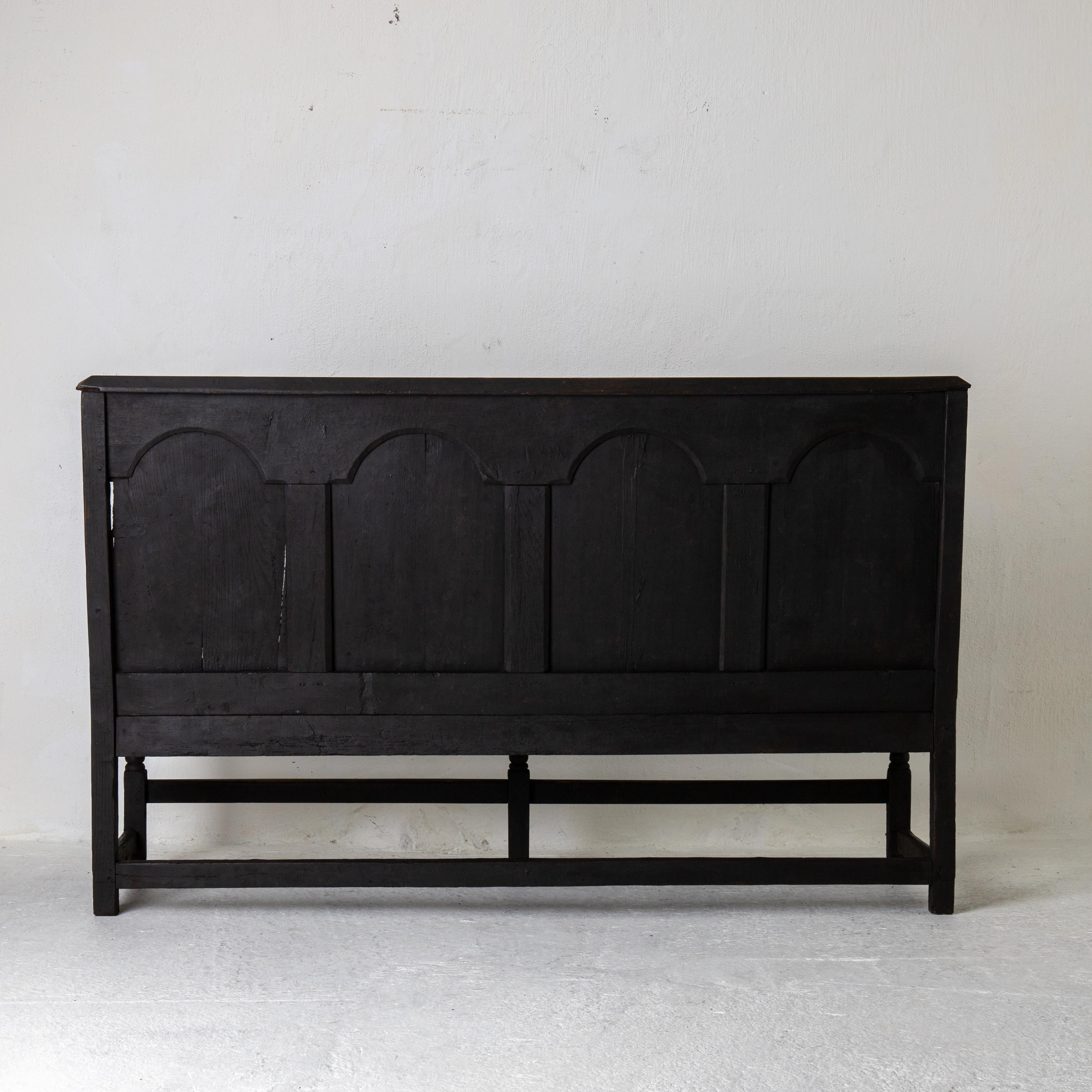 Hand-Painted Sofa Bench Baroque Period 1650-1750 Black Europe  For Sale