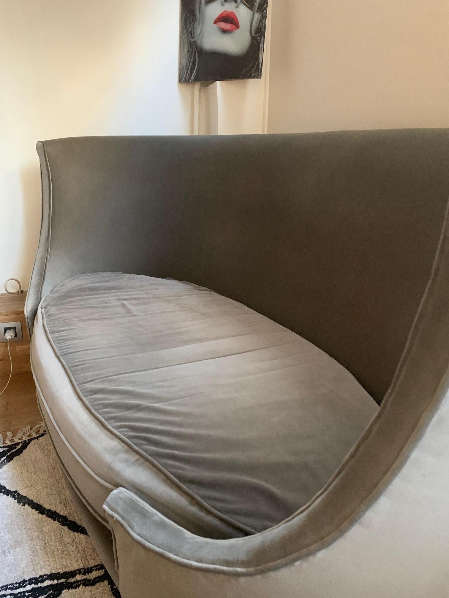 Sofa / Bench in Shaved Velvet Moroso In Good Condition In Saint Ouen, FR