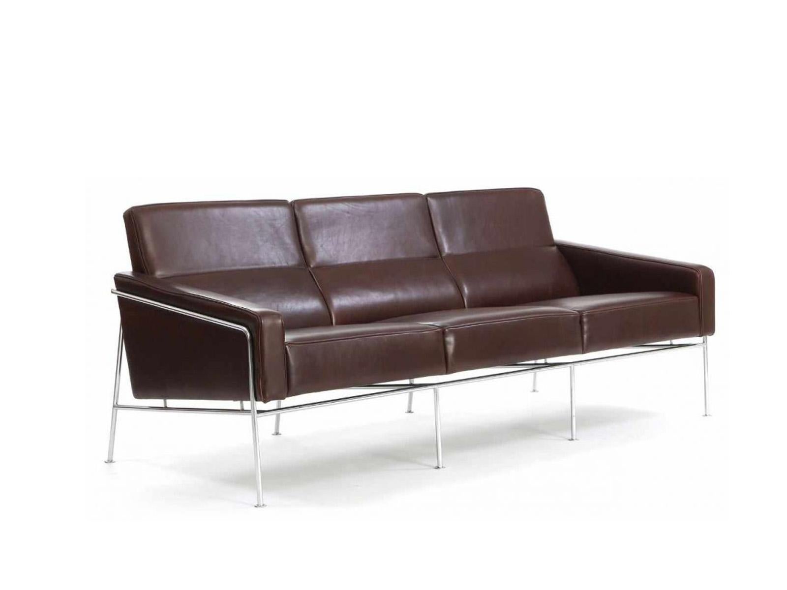arne jacobsen 3300
