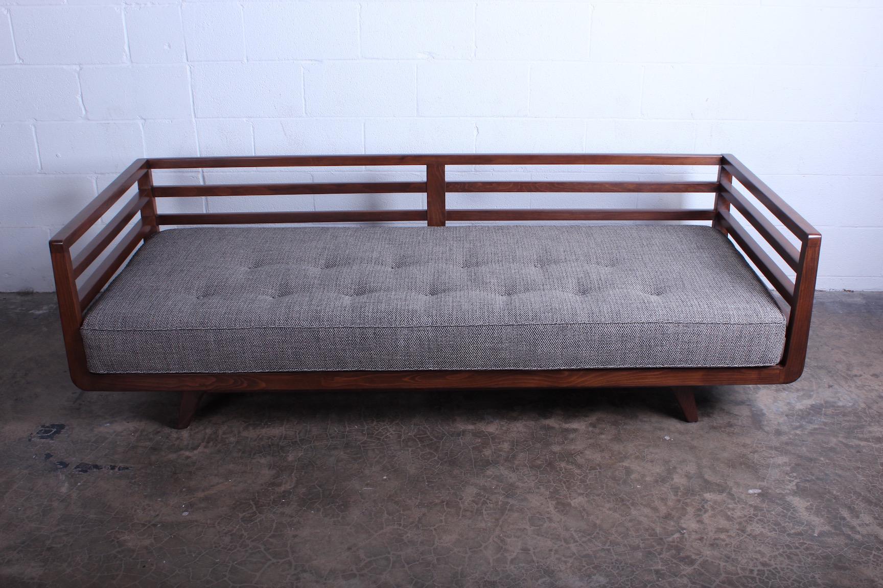 Sofa von Edward Wormley für Drexel 8
