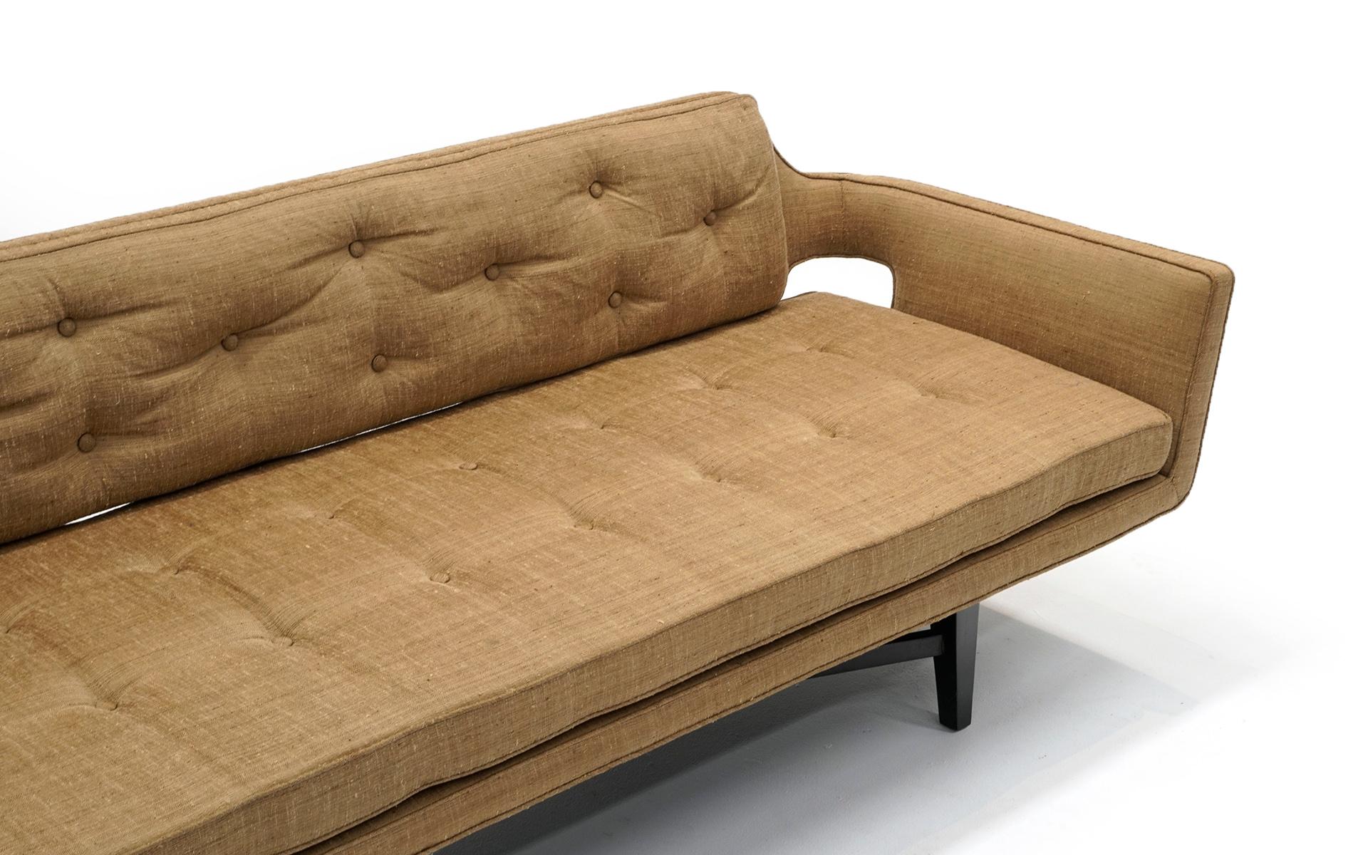 Mid-Century Modern Sofa by Edward Wormley for Dunbar, Beautiful Original Condition, Tan Silk Fabric For Sale