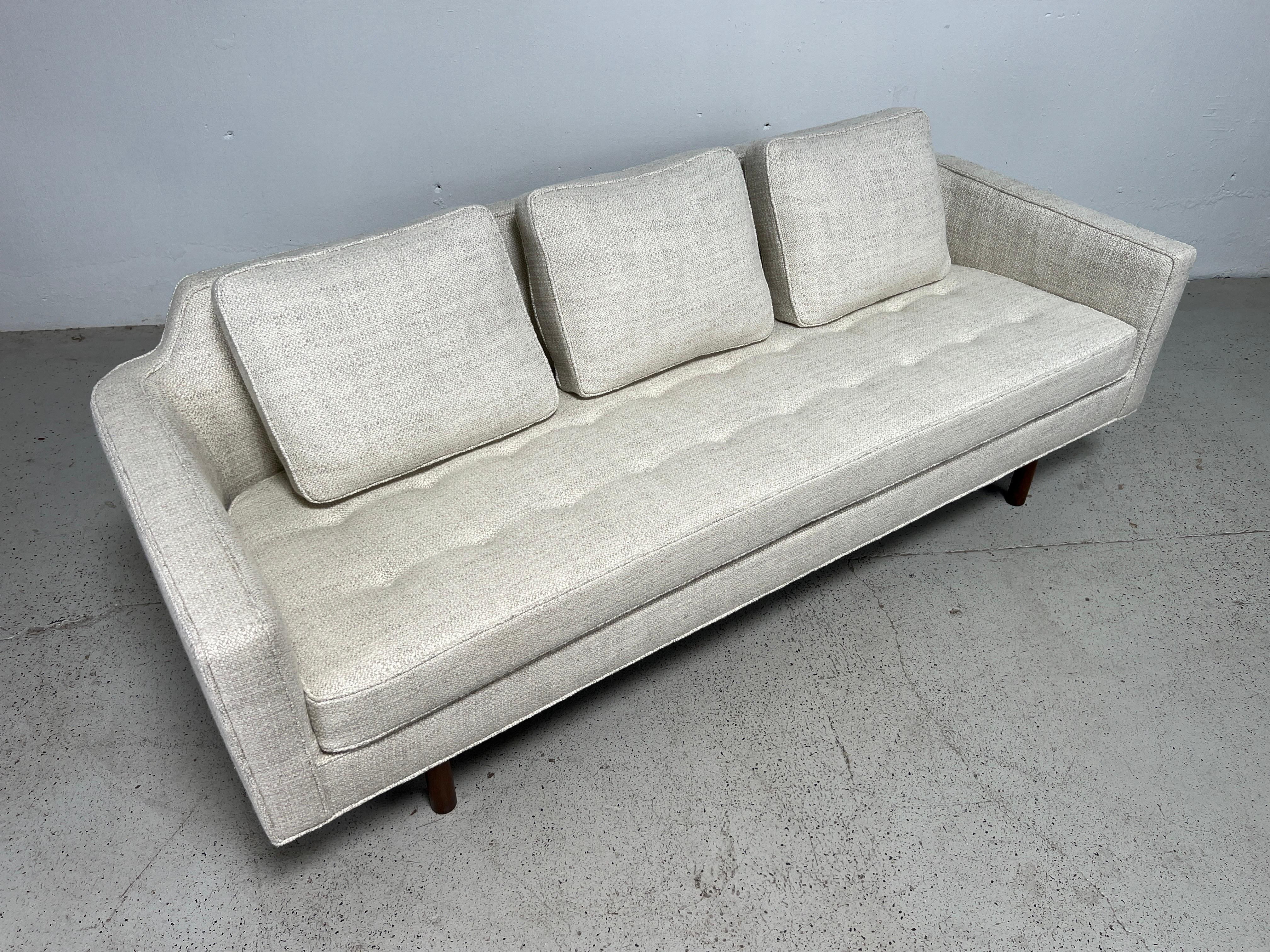 Sofa by Edward Wormley for Dunbar  For Sale 8