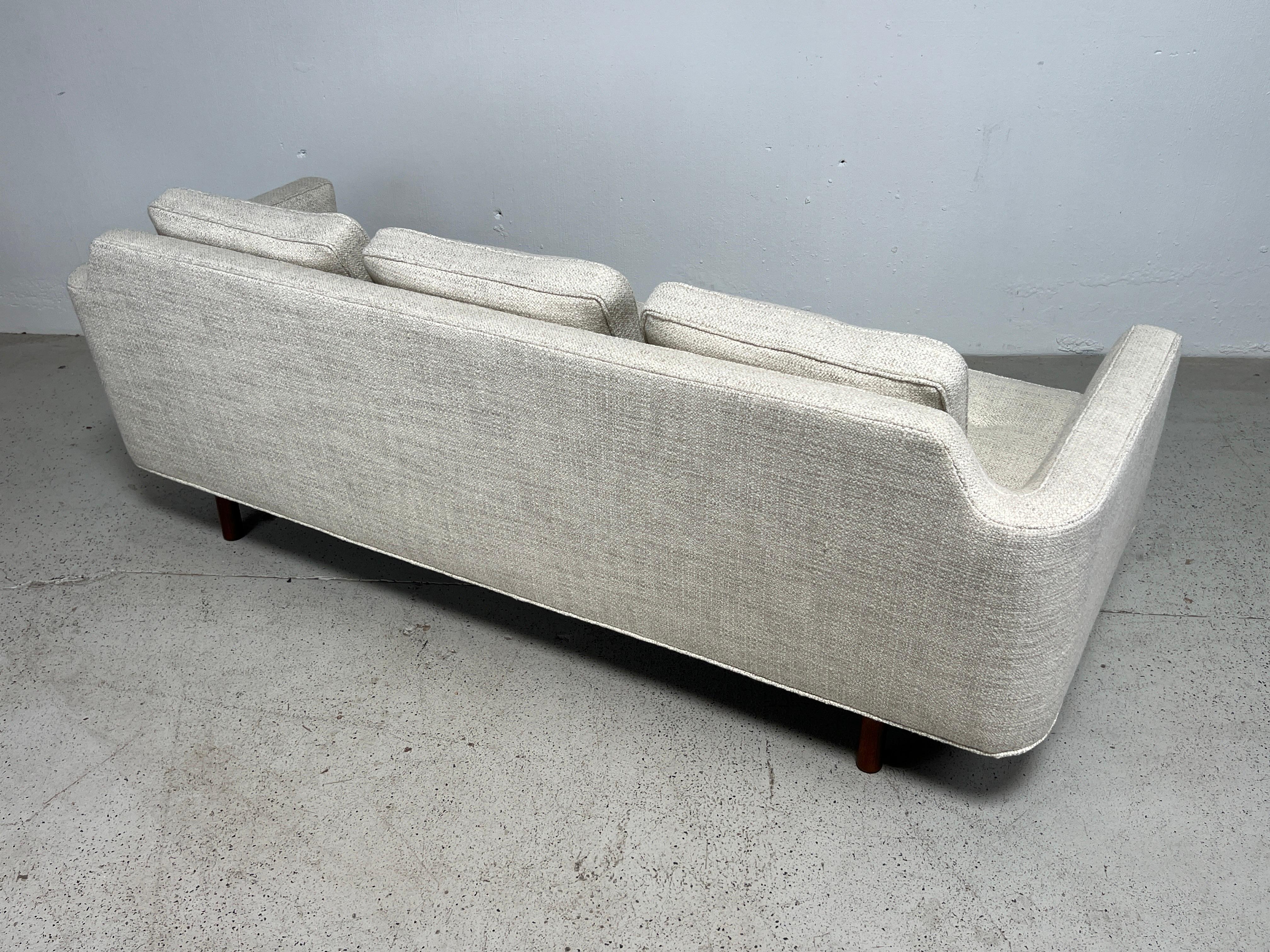Sofa by Edward Wormley for Dunbar  For Sale 13