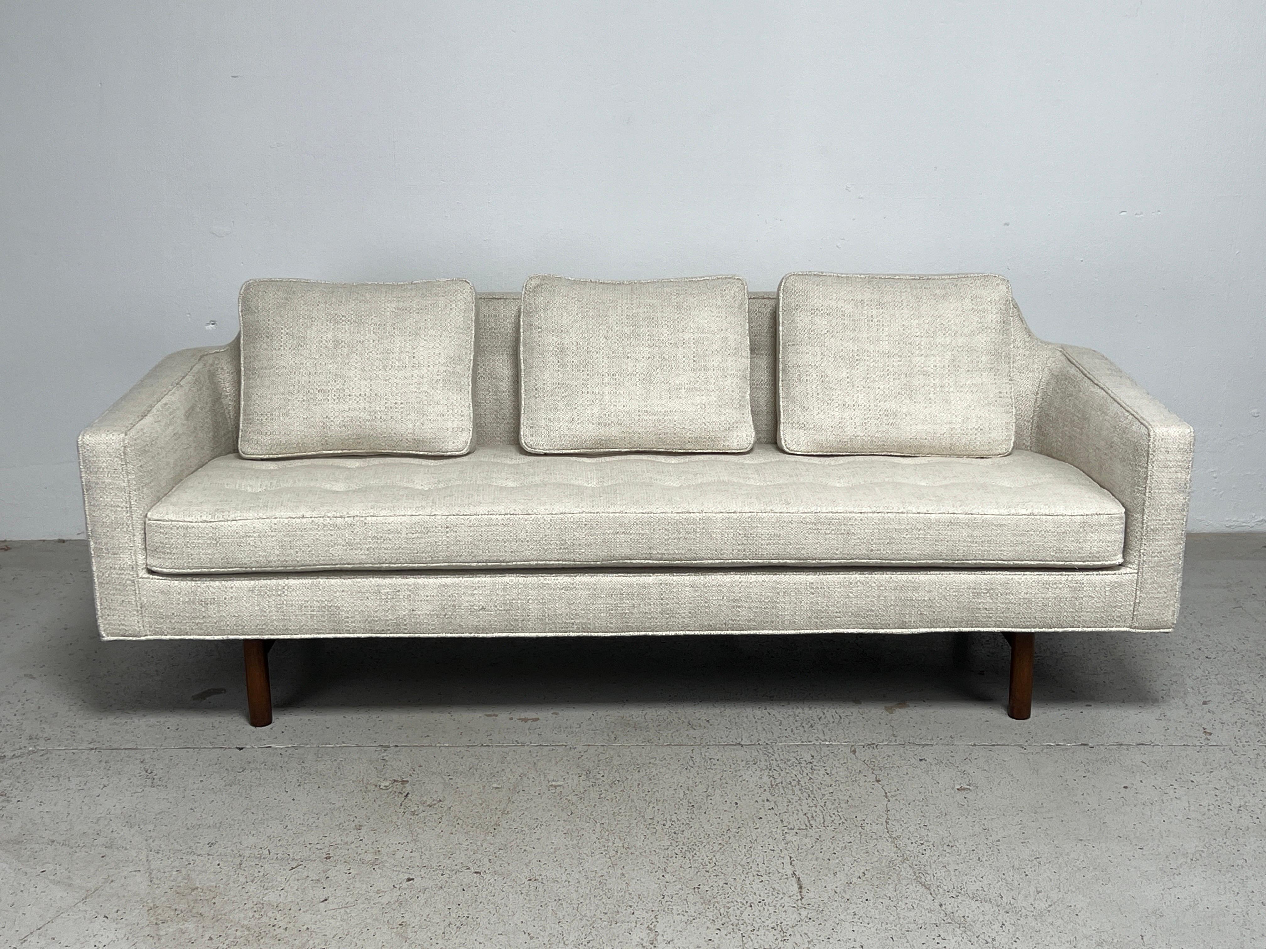 A beautifully restored Dunbar sofa designed by Edward Wormley. Recovered in Holly Hunt / Esposito / Greige. 